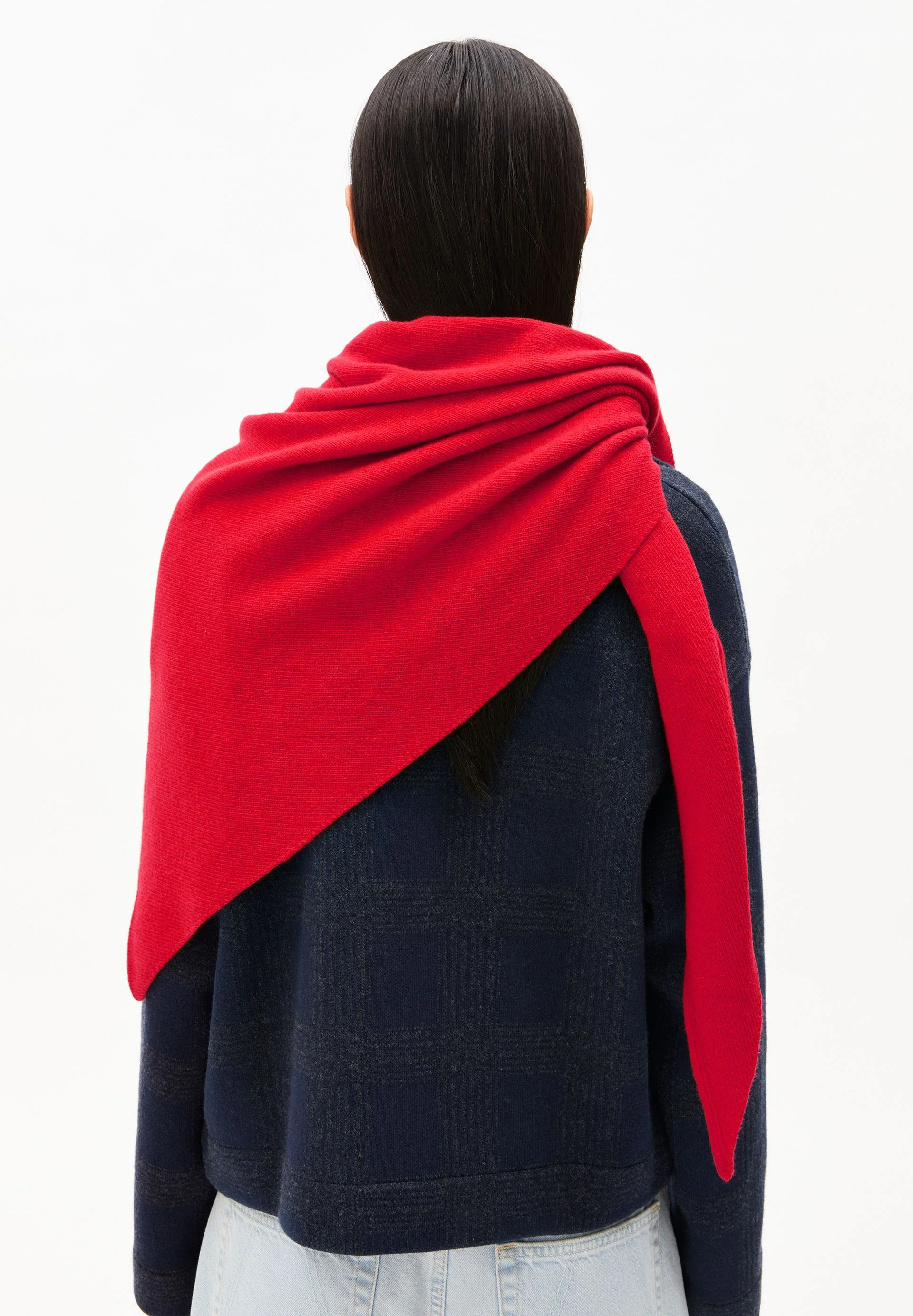 BRYANAA TRIANGLE SCARF | candy apple - Image 2