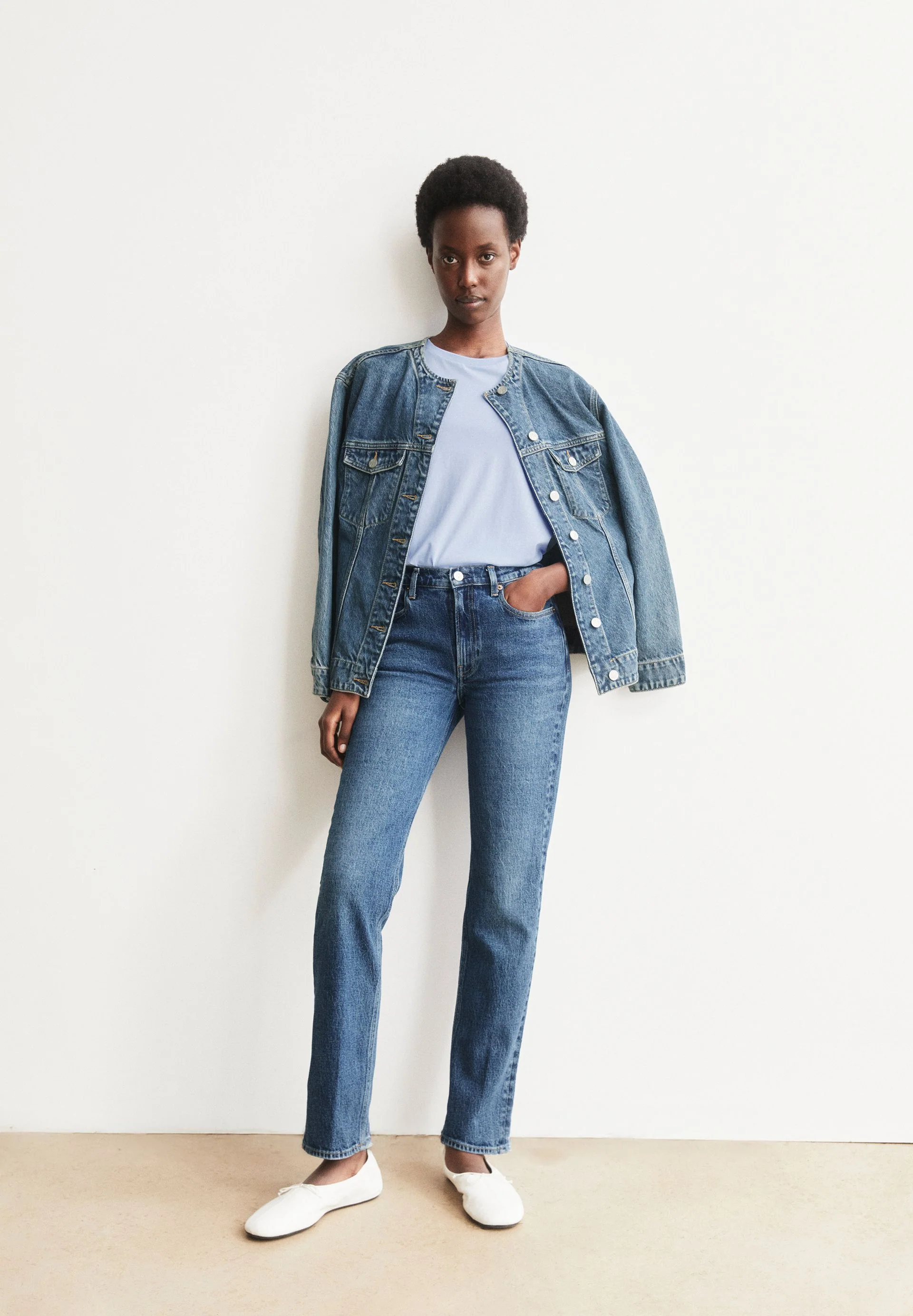 CARENAA MID STRAIGHT JEANS | atmospheric - Image 4