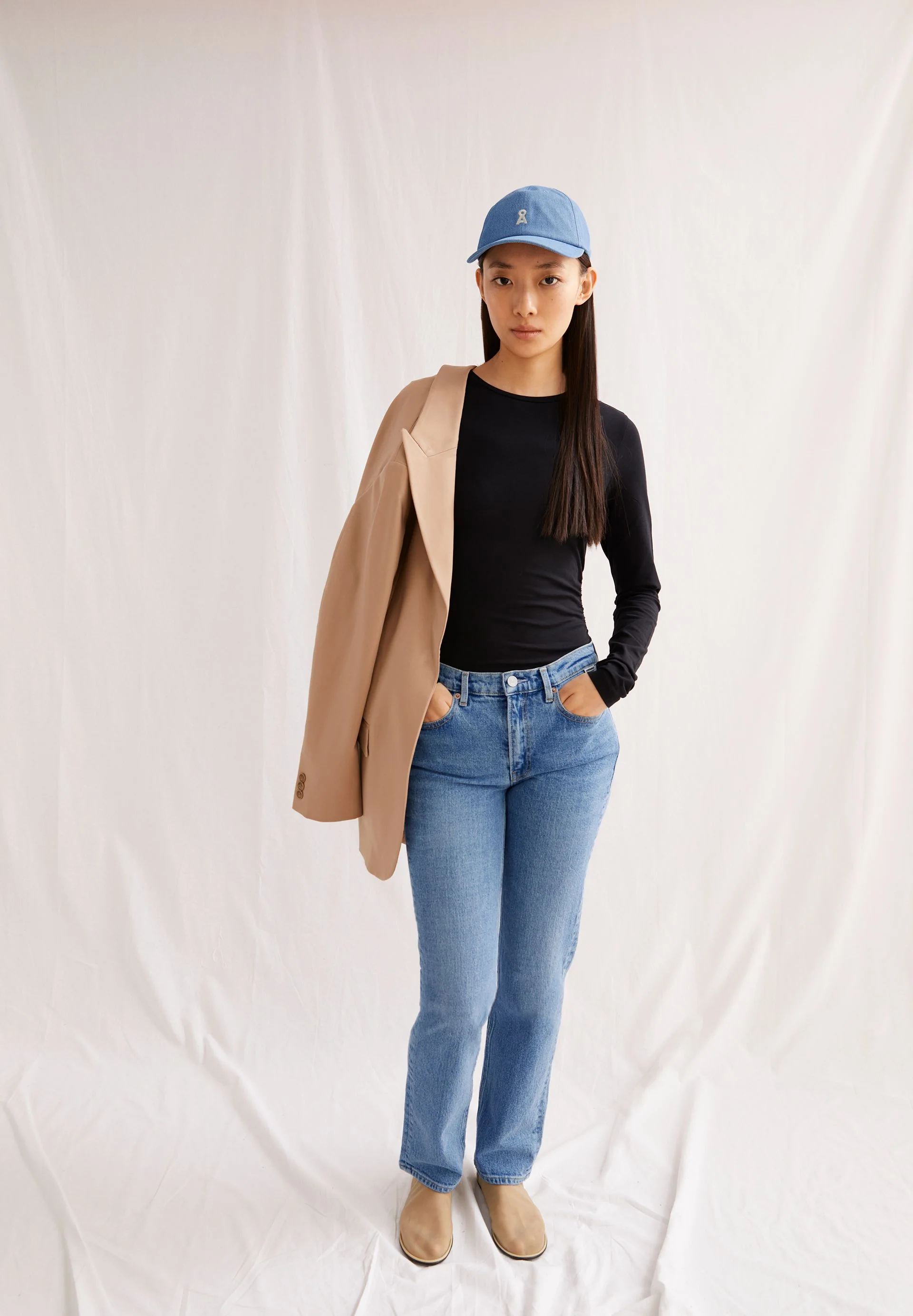 CARENAA MID STRAIGHT JEANS | capri - Image 4