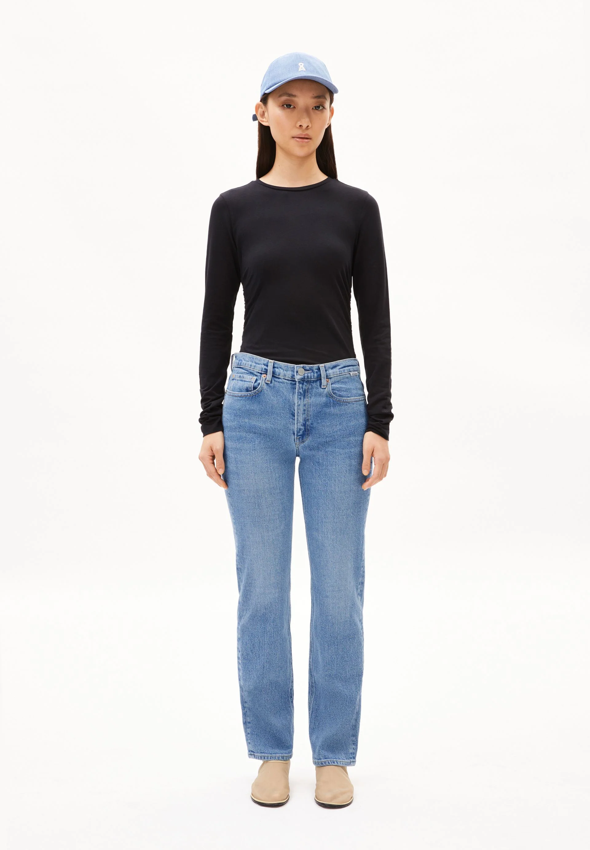 CARENAA MID STRAIGHT JEANS | capri - Image 5