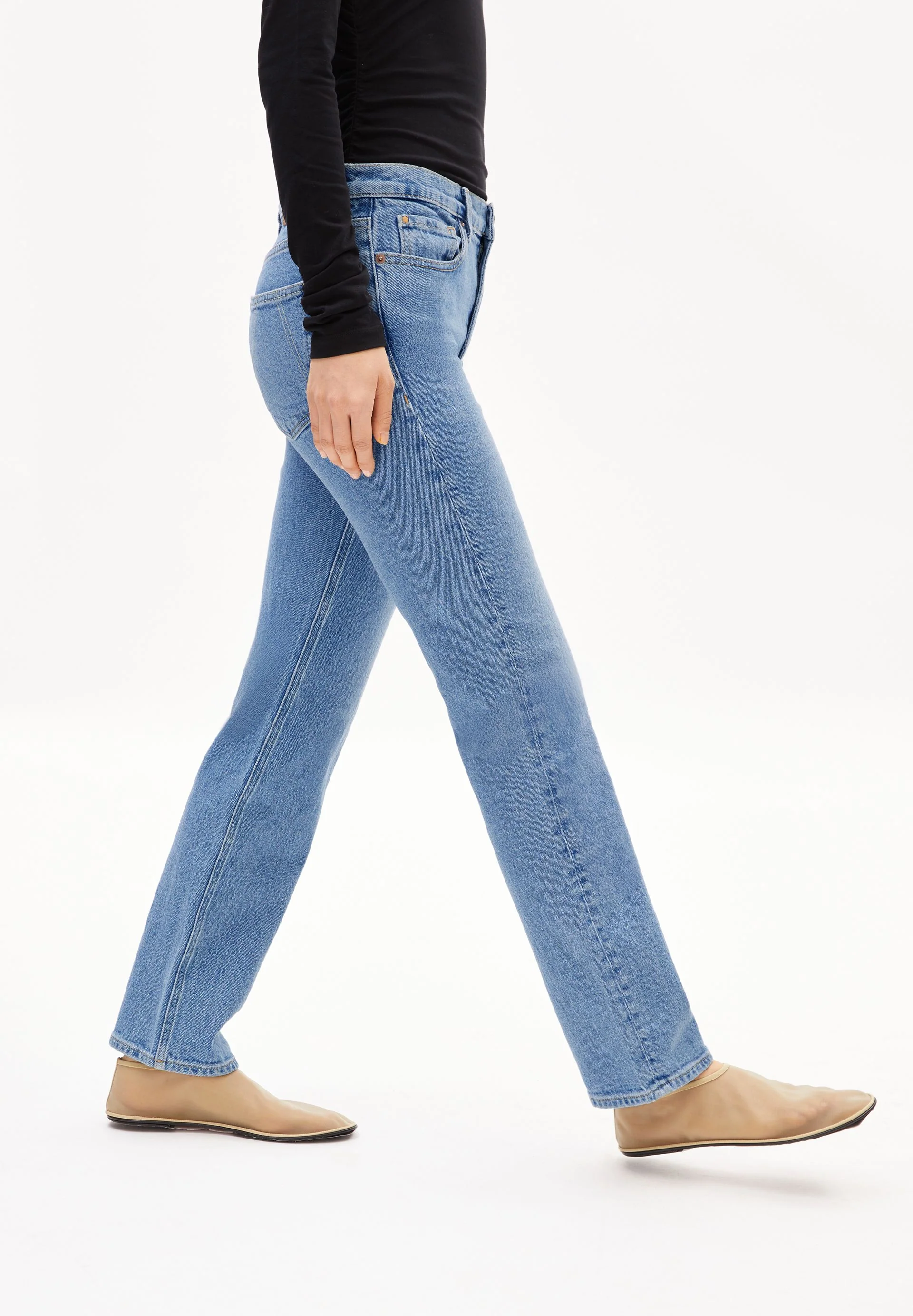 CARENAA MID STRAIGHT JEANS | capri - Image 6