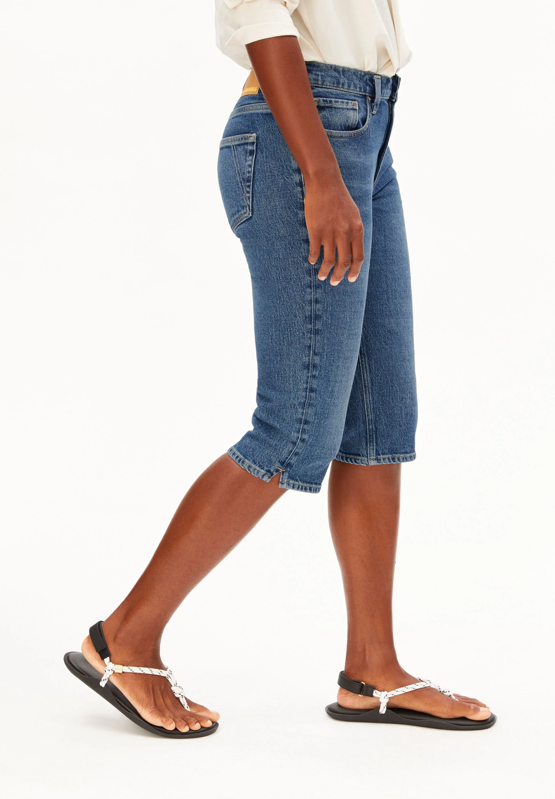 CARENAA CAPRI MID WAIST JEANS | atmospheric - Image 6