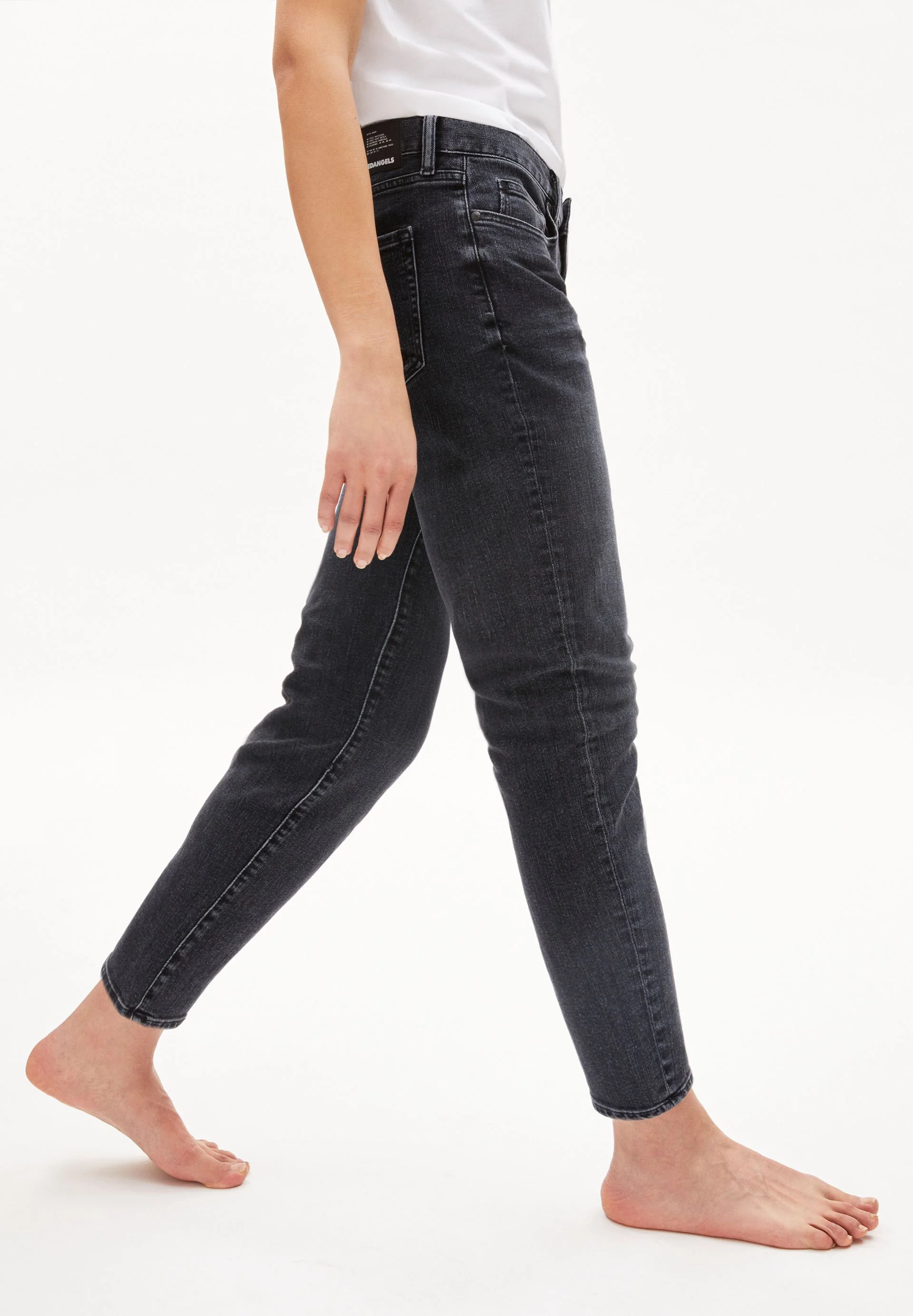 CAYAA TAPERED | used sulphur black - Image 6