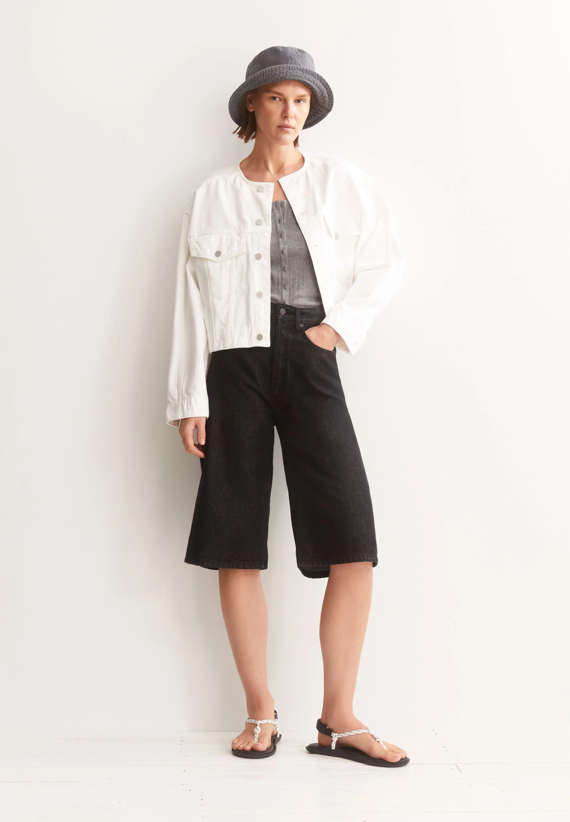 CITY HIGH WAIST JEANS-SHORTS | toluca - Image 4