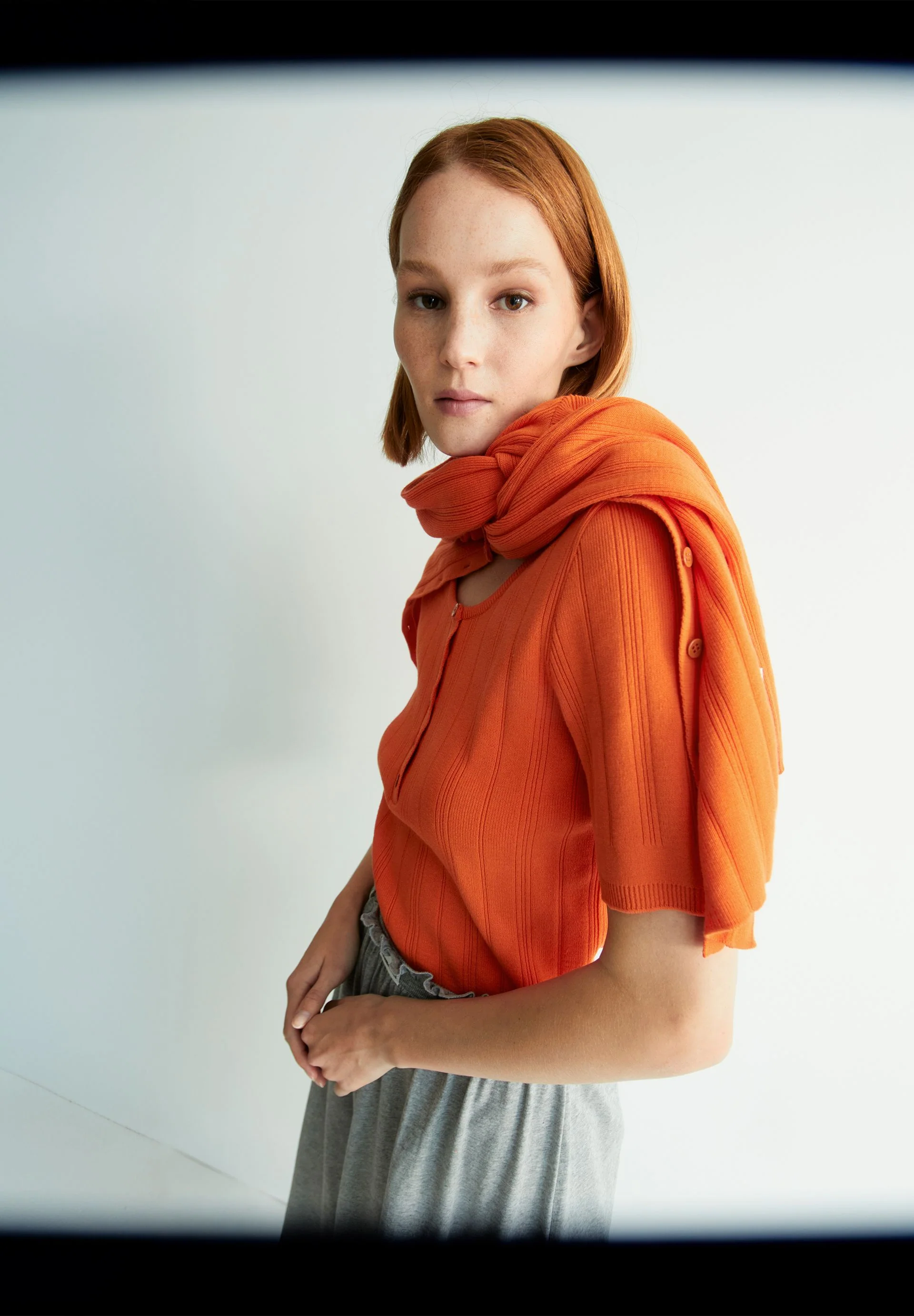 CRISPINAA CREPE | sunset orange - Image 4