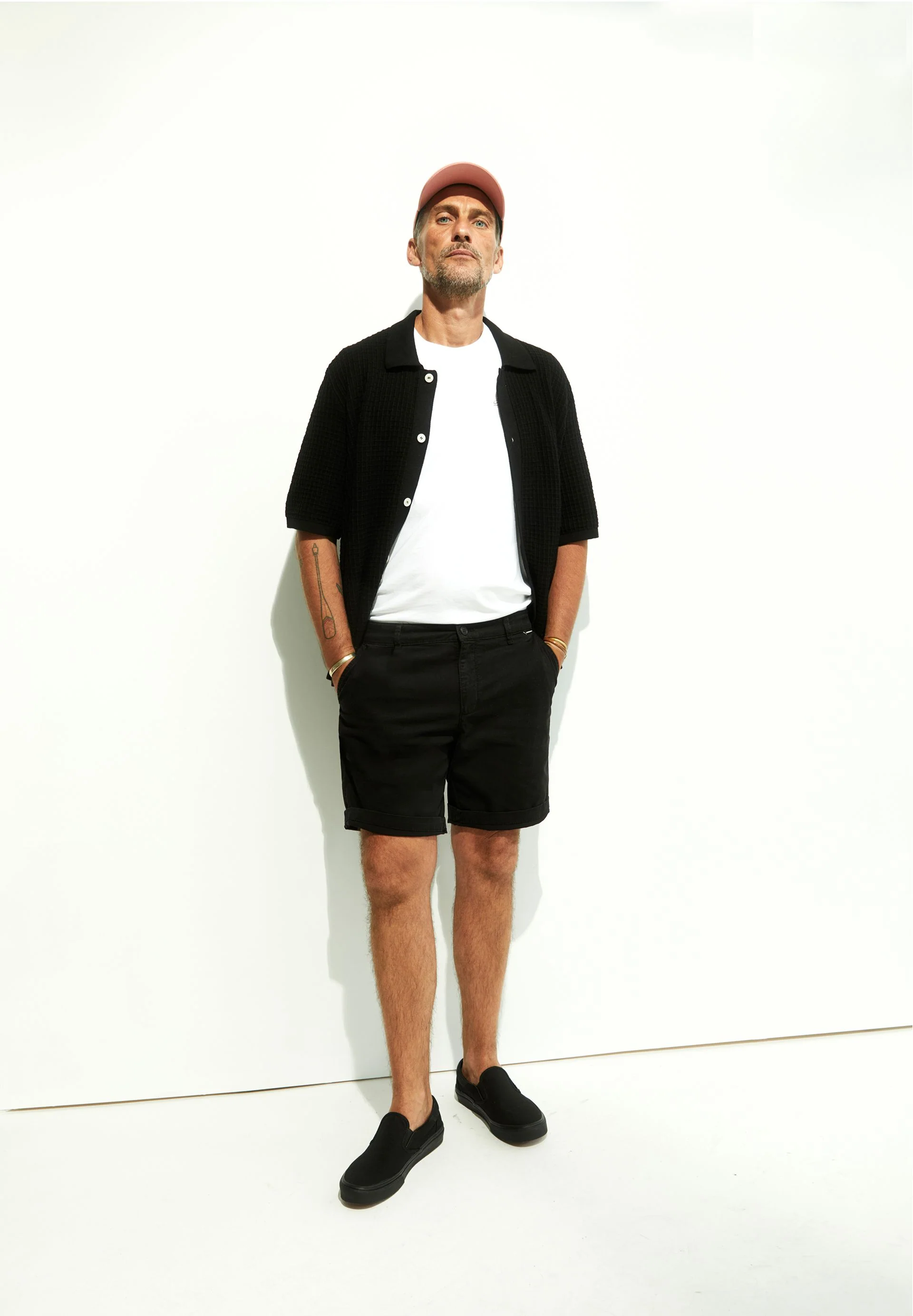 DAALOS | black - Image 4