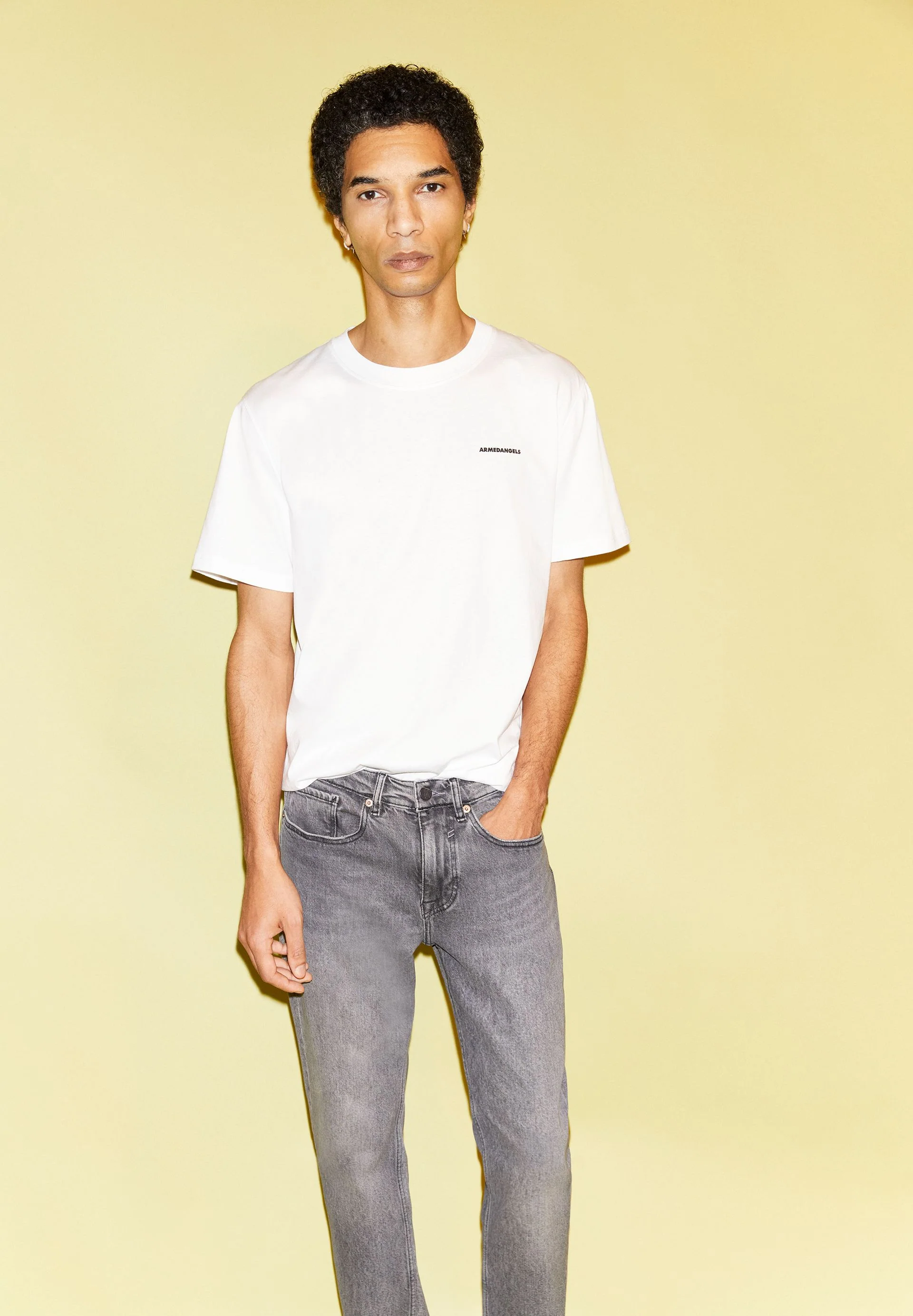 DAANAN LOGAA | white - Image 4