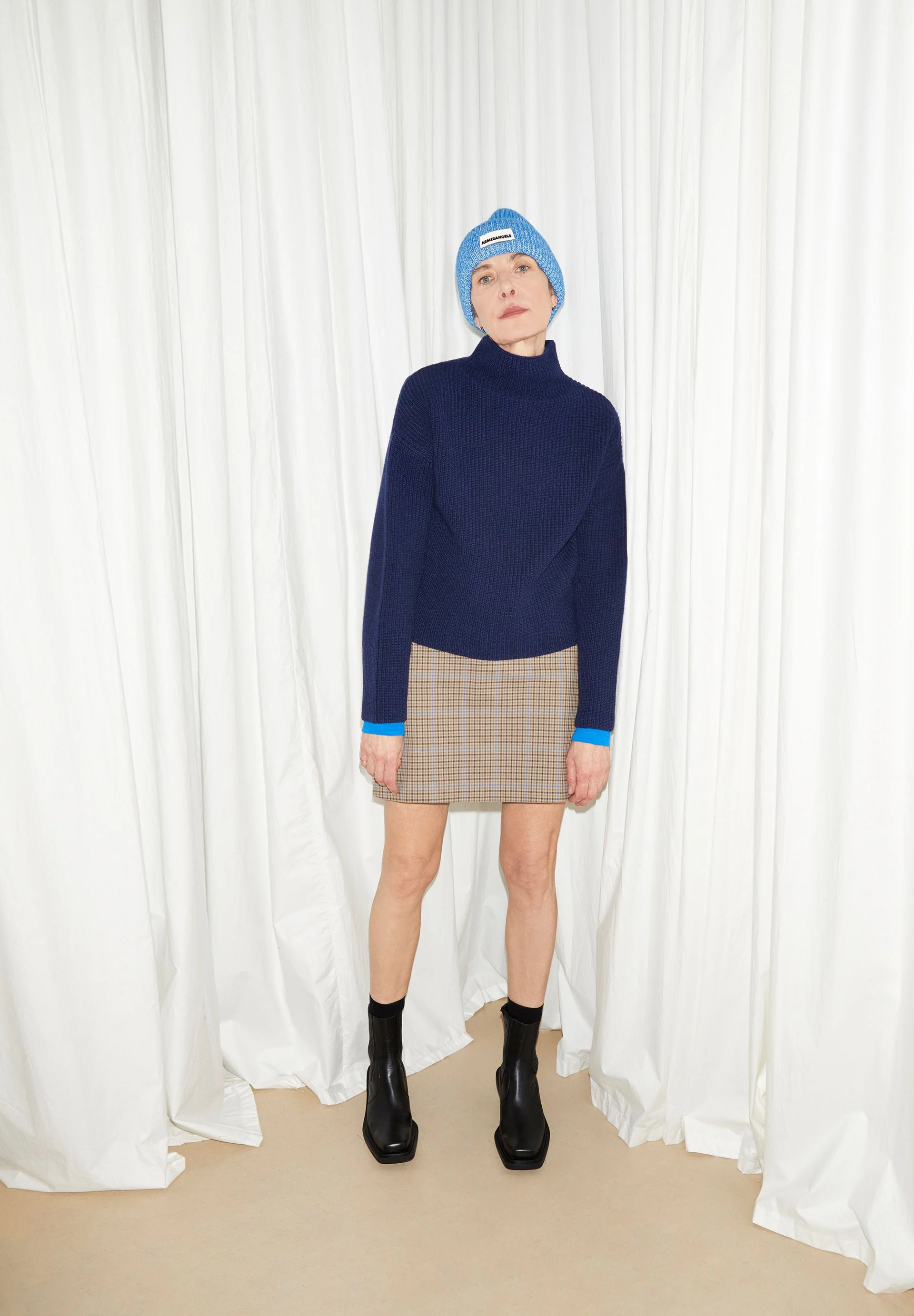 DAKOTAAS REGLANA | deep sea blue - Image 4