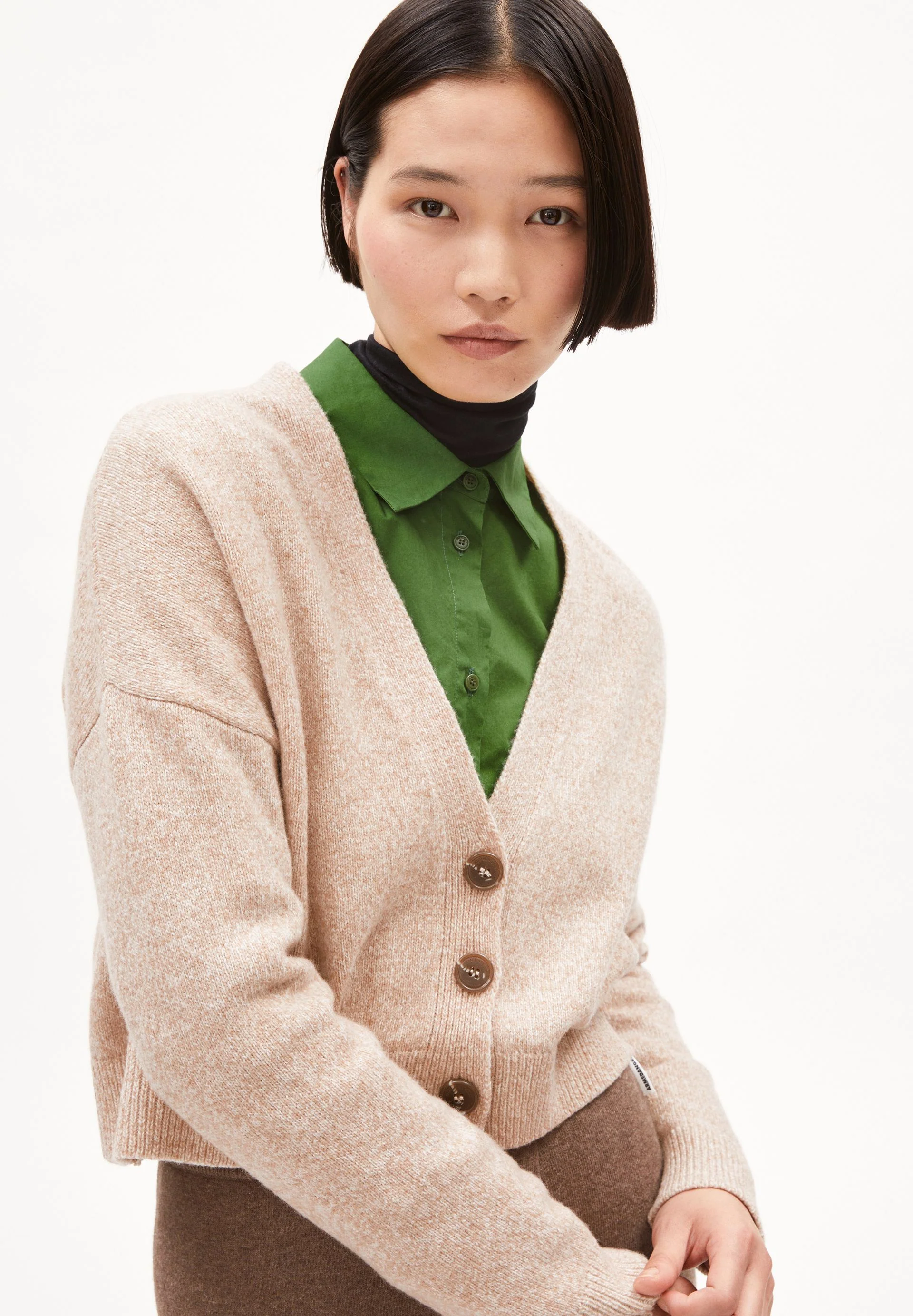 DAMIRAA REGLANA | cinnamon dust melange-oatmilk - Image 3