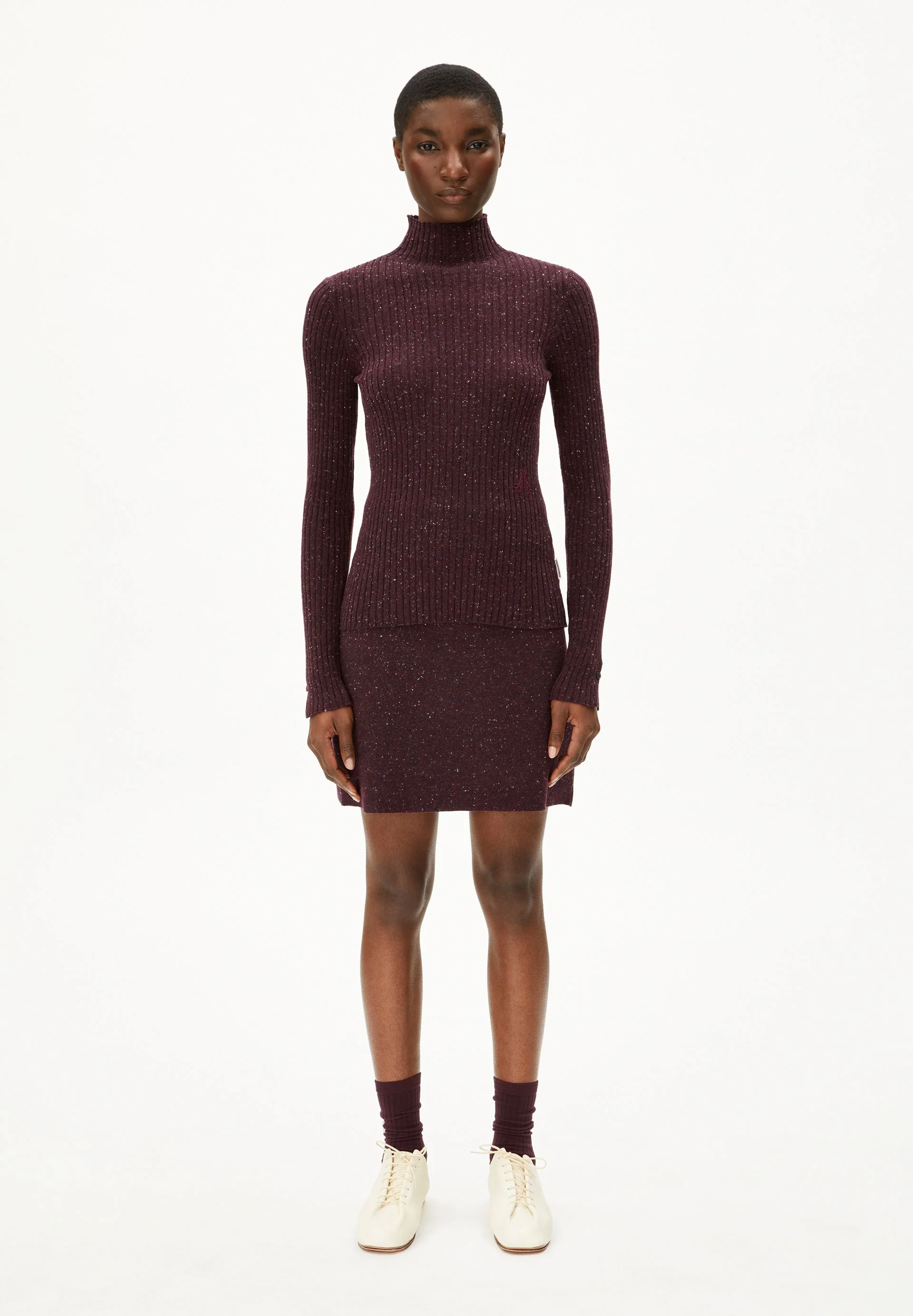 DARLAA TWEED | dark cranberry - Image 5