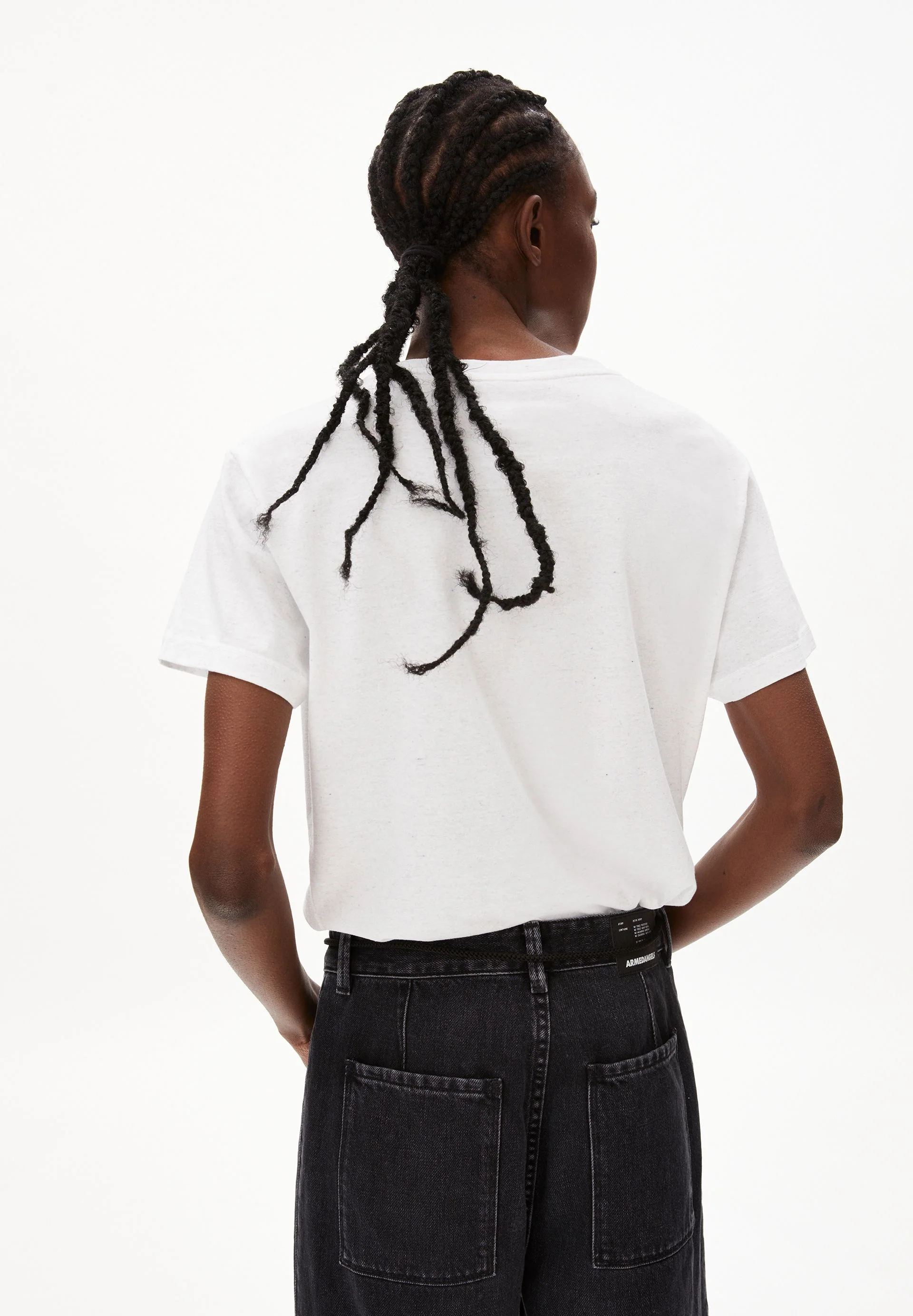 DEAAH ICONIC | used white - Image 2