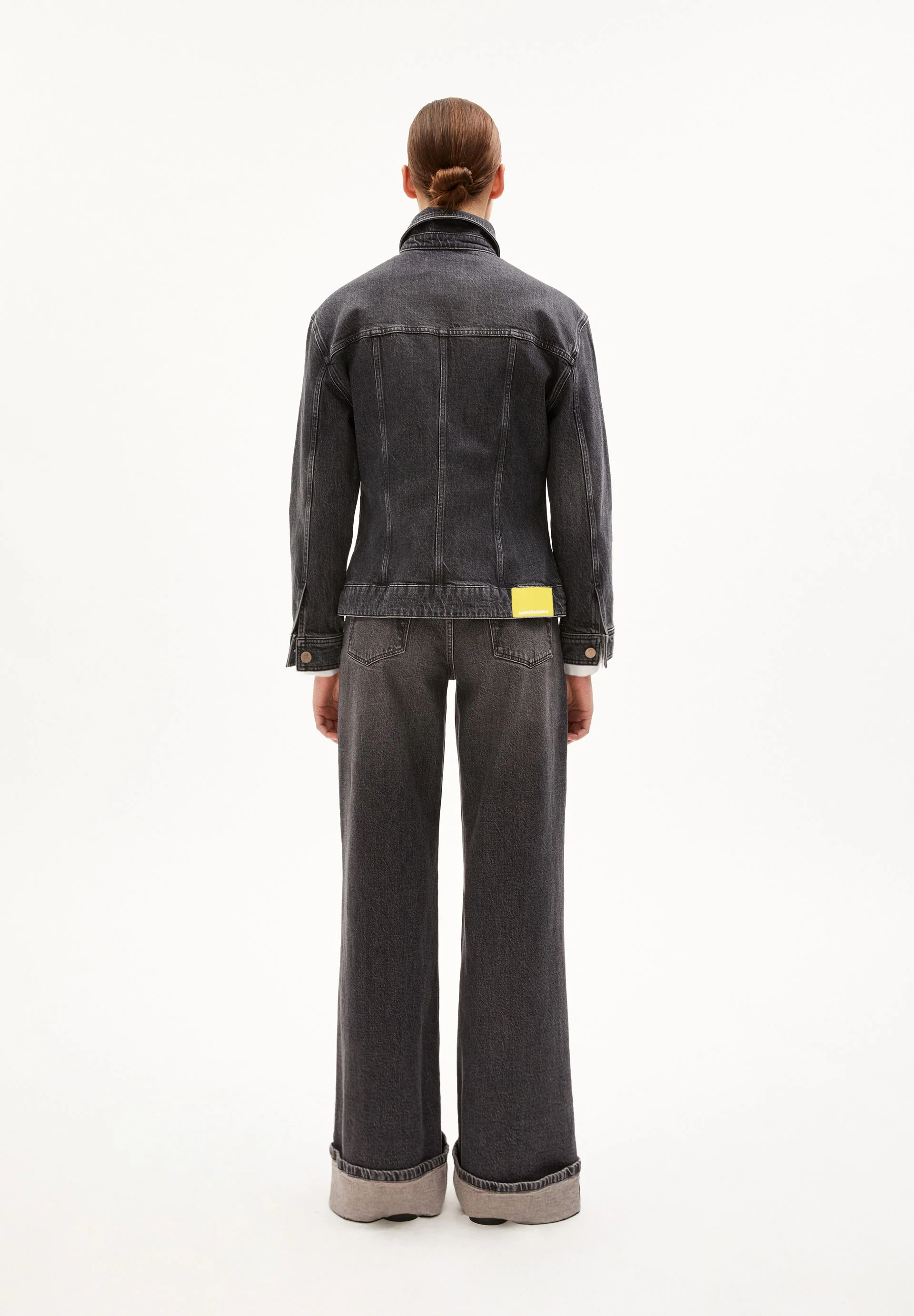 DENSIAA | washed obsidian - Image 2