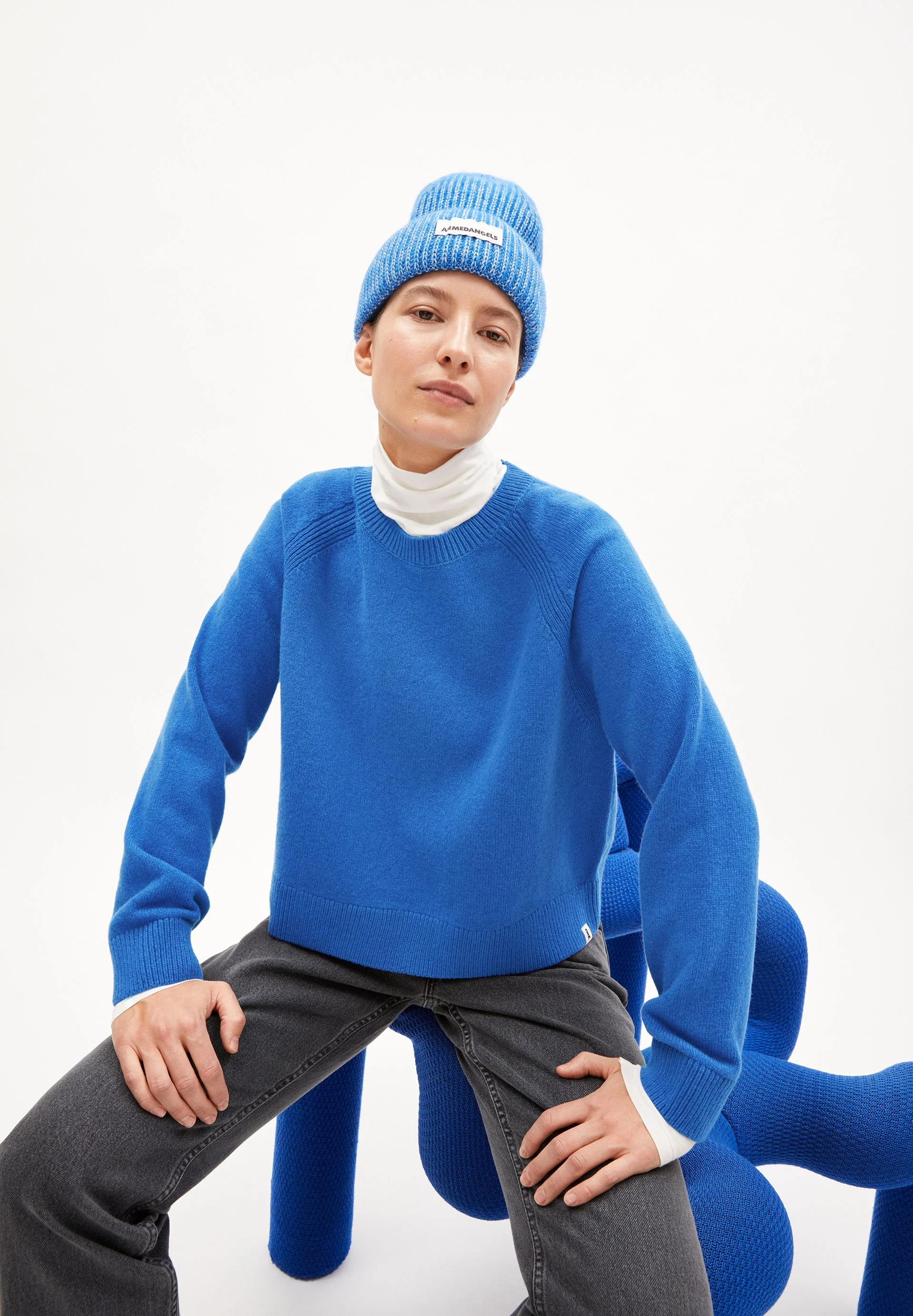 DILIRIAA REGLANA STRICKPULLOVER | warm blue - Image 4