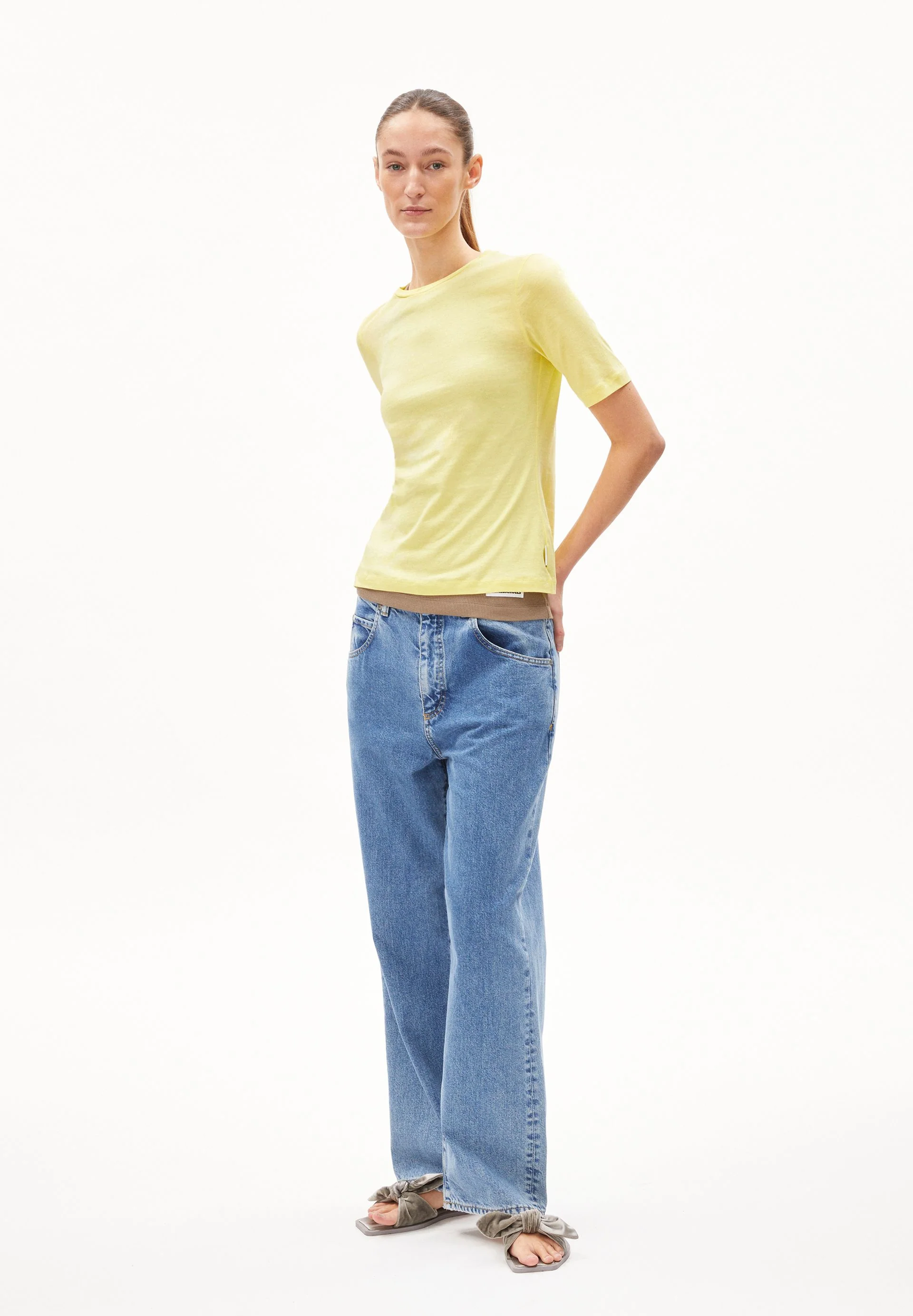 DONAAJI FEAATHER LIGHT | armedangels yellow light - Image 5