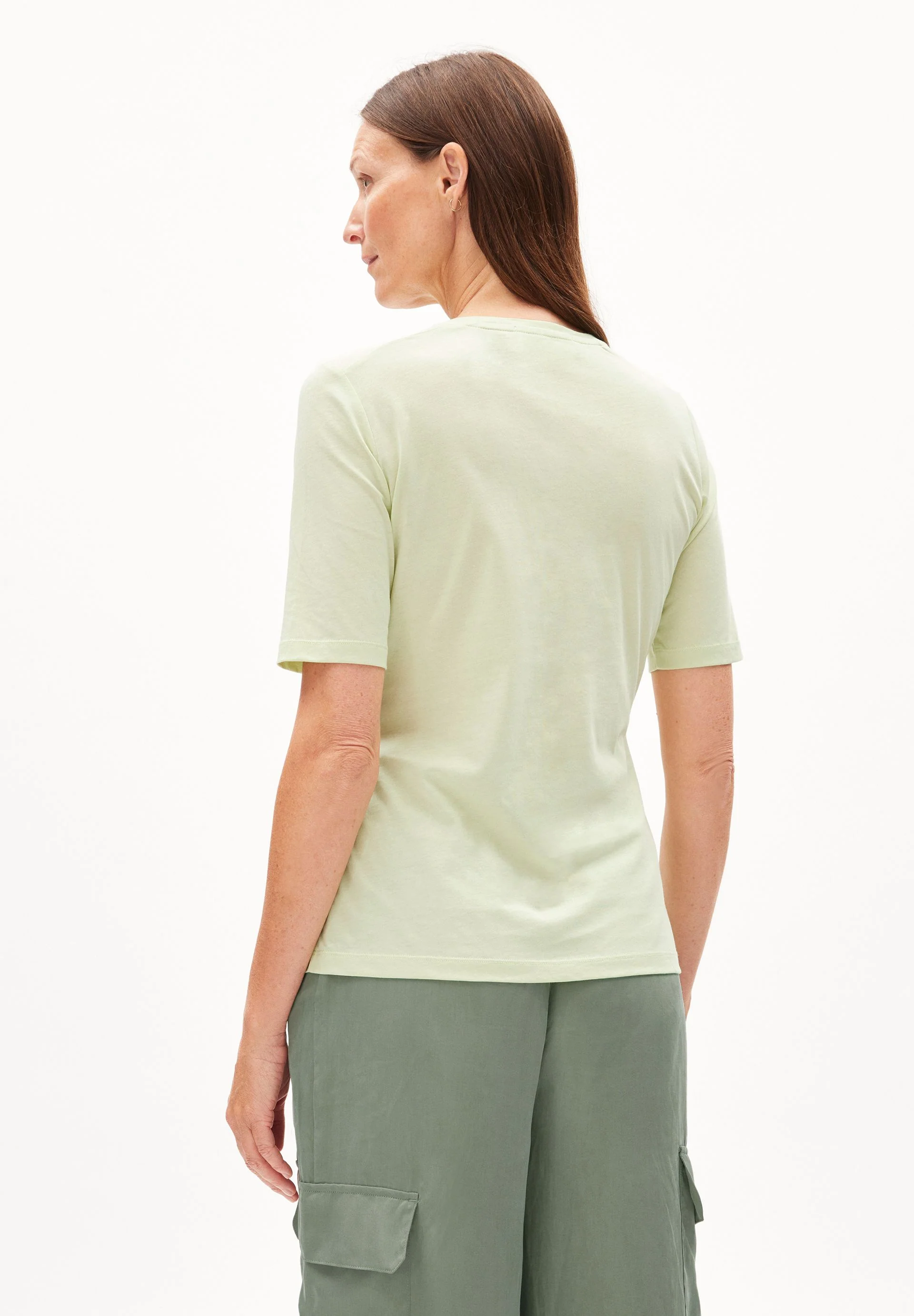 DONAAJI FEAATHER LIGHT | pastel green - Image 2