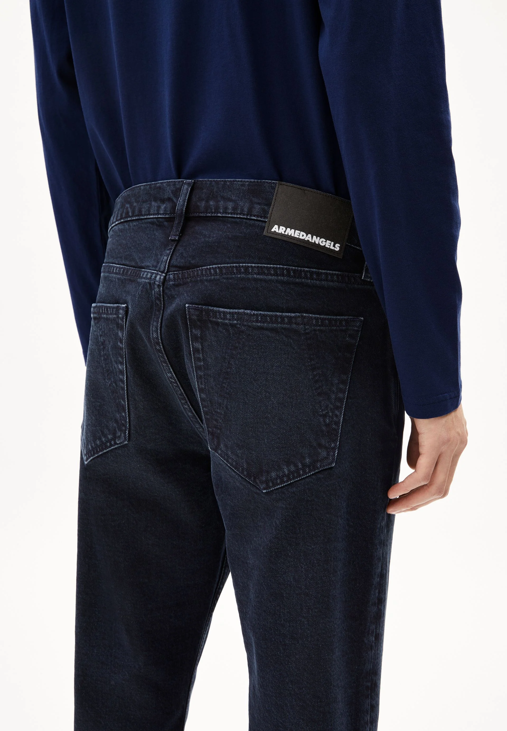 DYLAANO STRAIGHT JEANS | apsley - Image 3