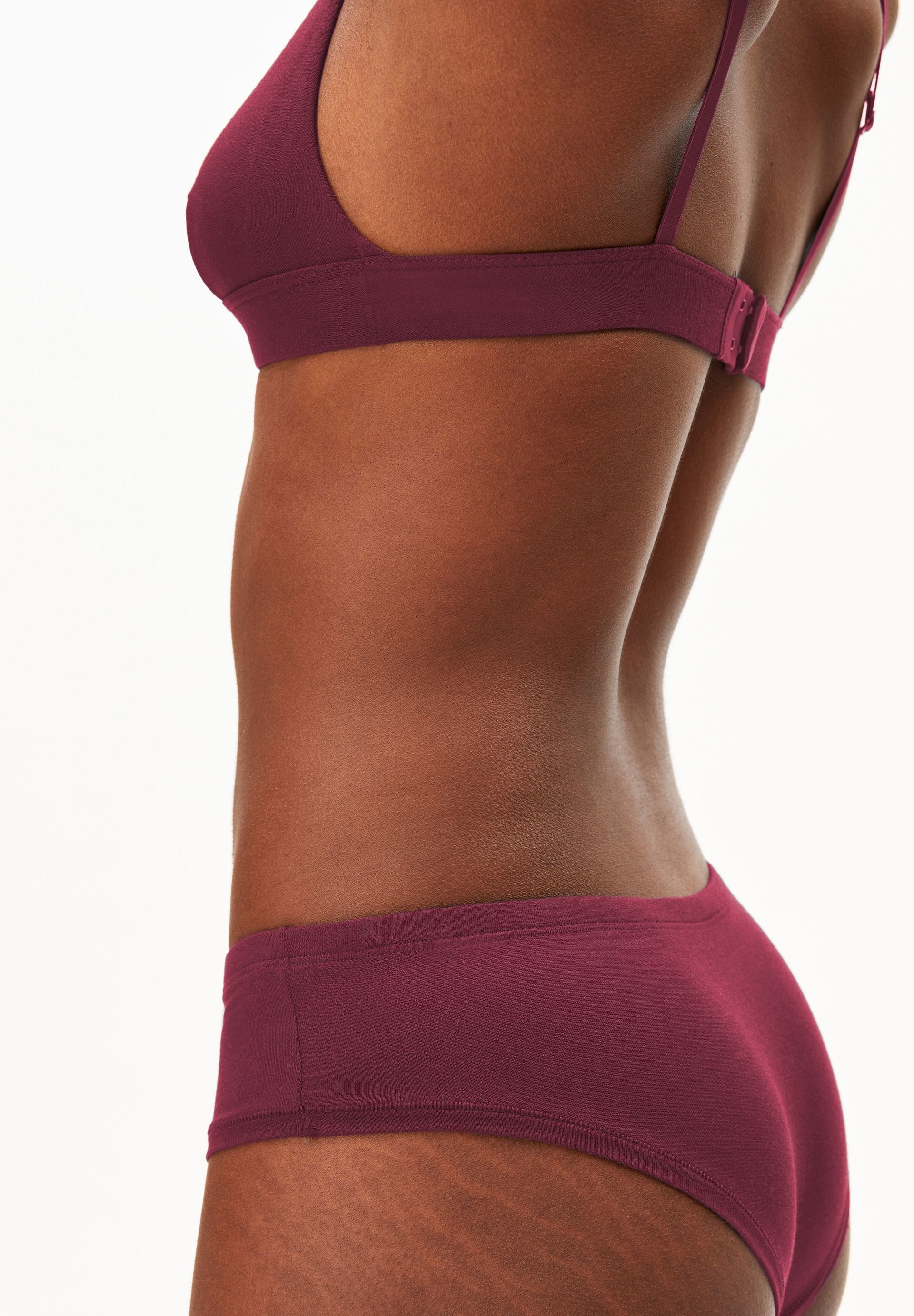 EIRAA SLIP | cranberry juice - Image 3