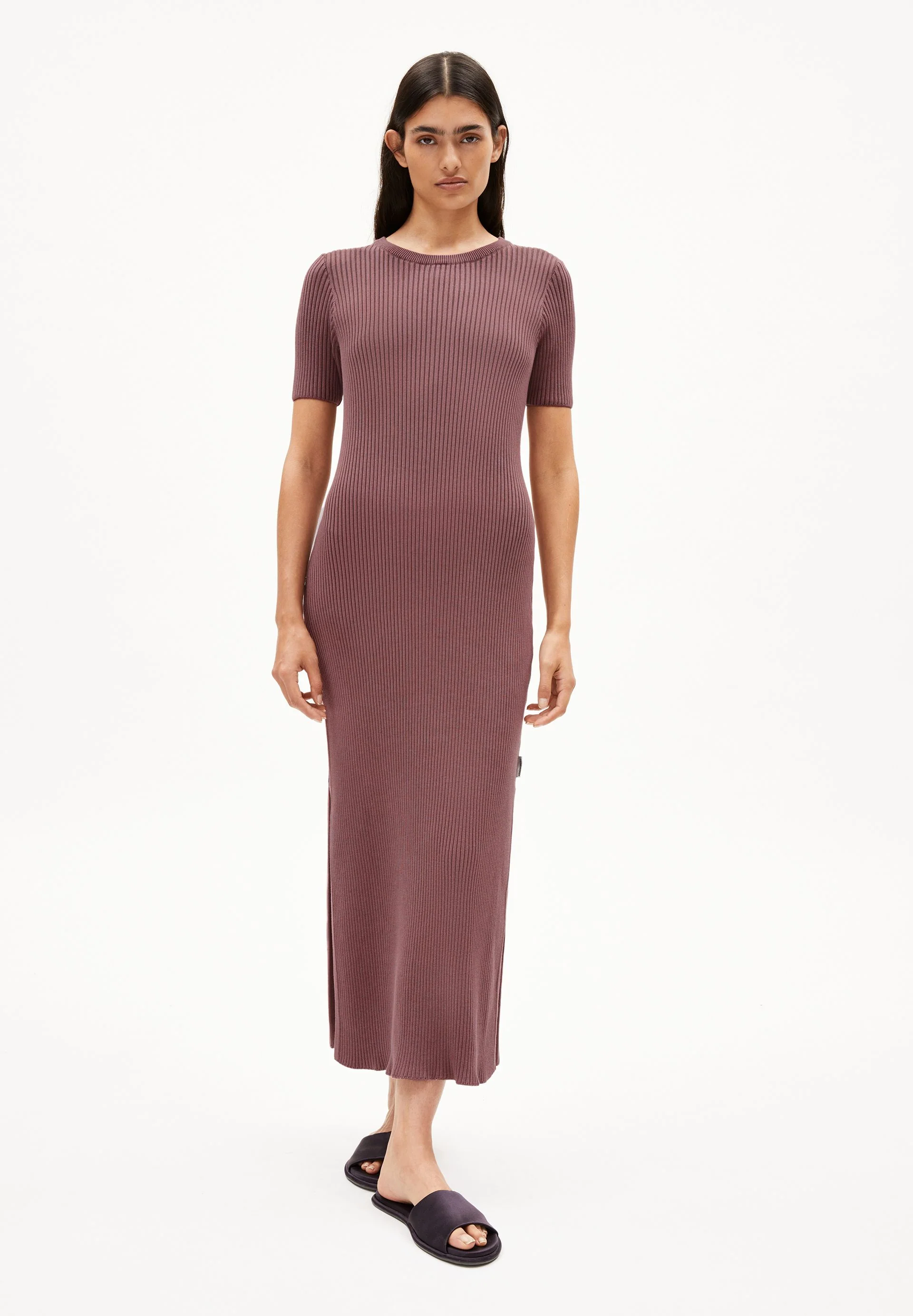 ELAINAAS GMT DYE KLEID | dark berry - Image 5