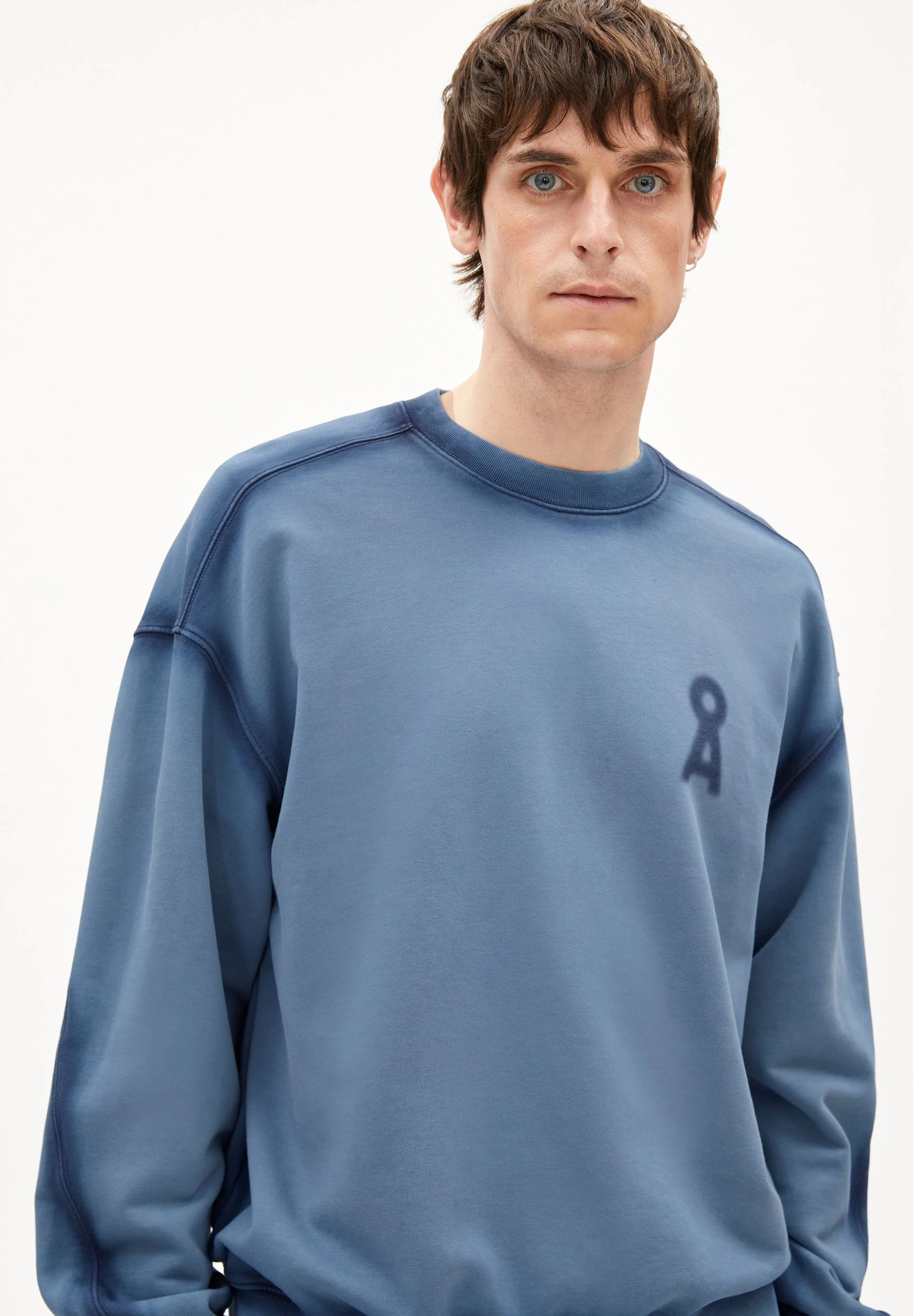 EMAAL GMT DYE SPRAY SWEATSHIRT | nightshadow washed - Image 3