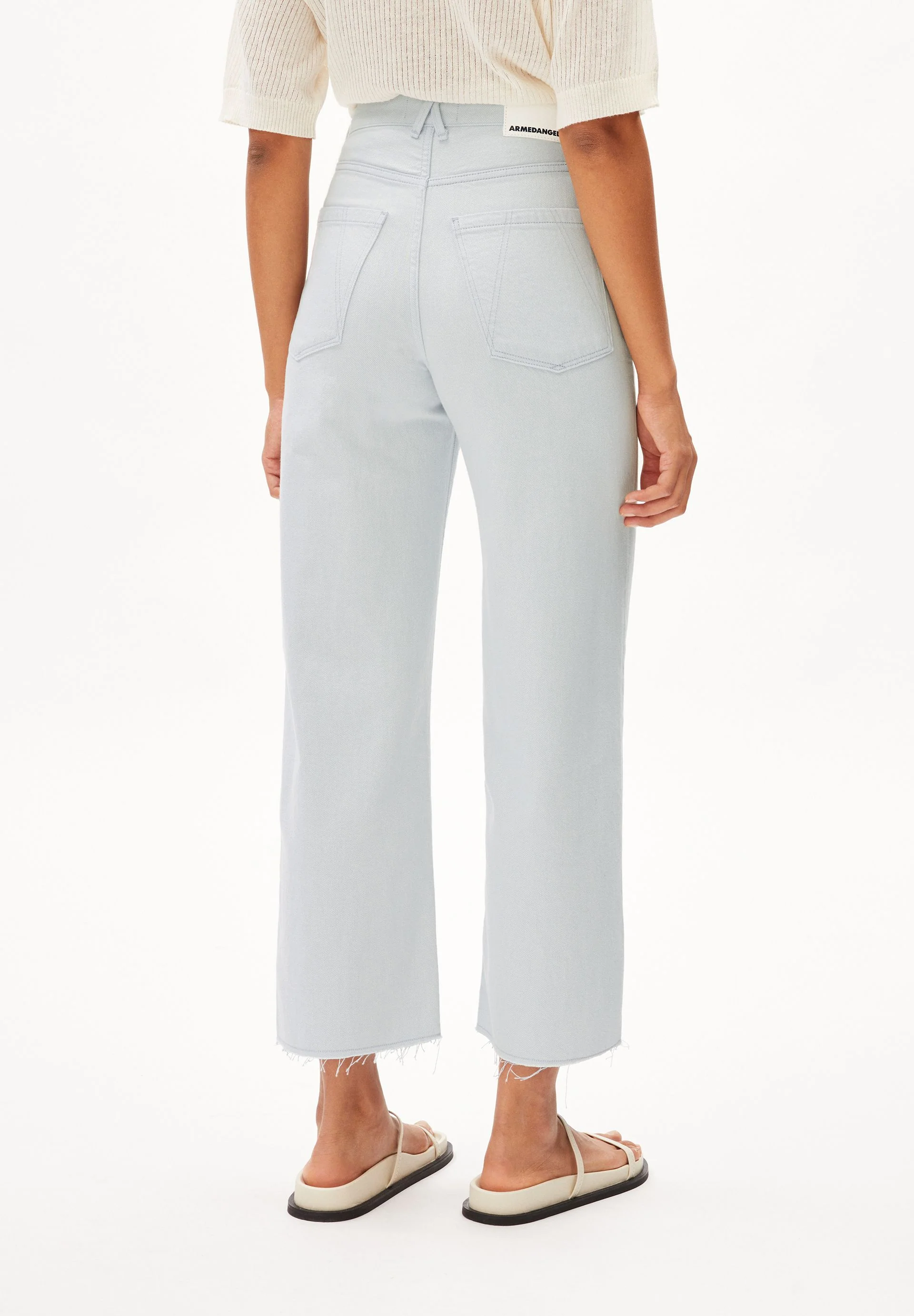 ENIJAA CROPPED | blue white - Image 2