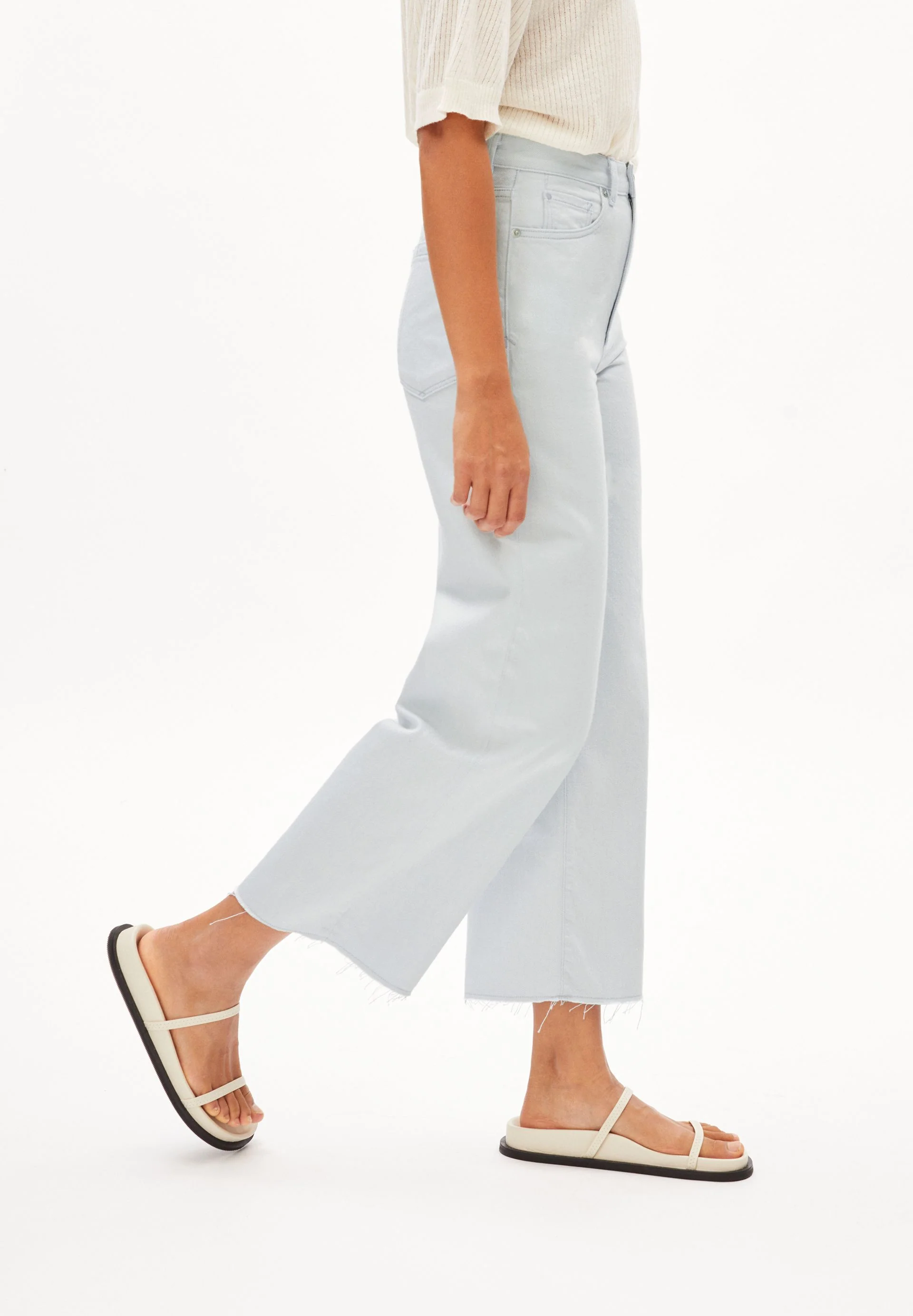ENIJAA CROPPED | blue white - Image 6