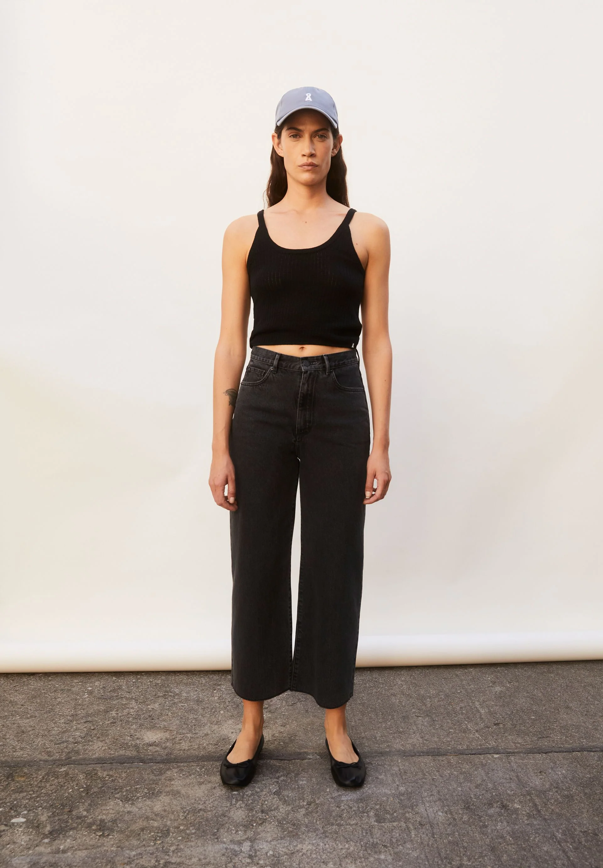 ENIJAA CROPPED | ebony black - Image 4