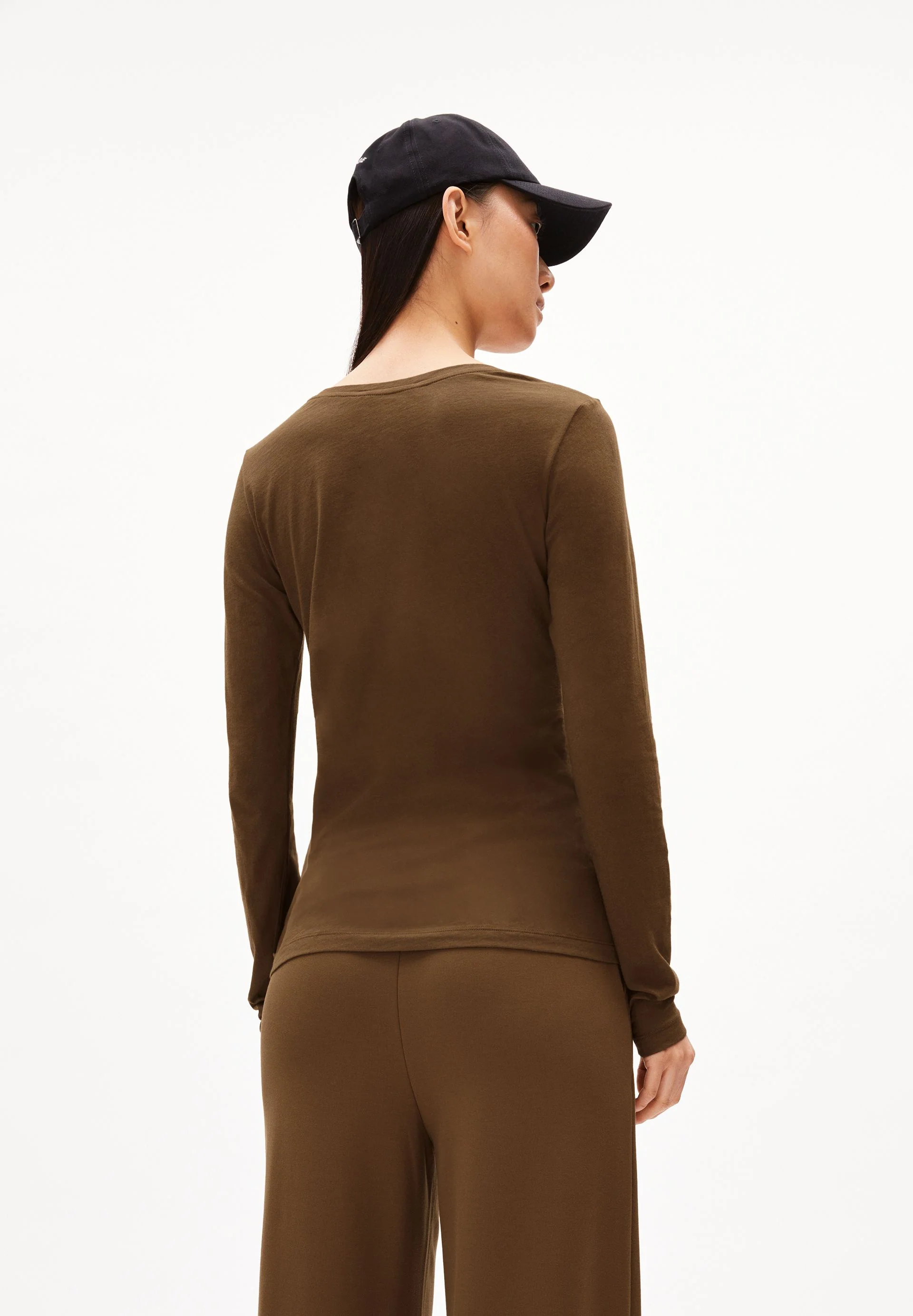 ENRICCAA SOFT | dried moss - Image 2