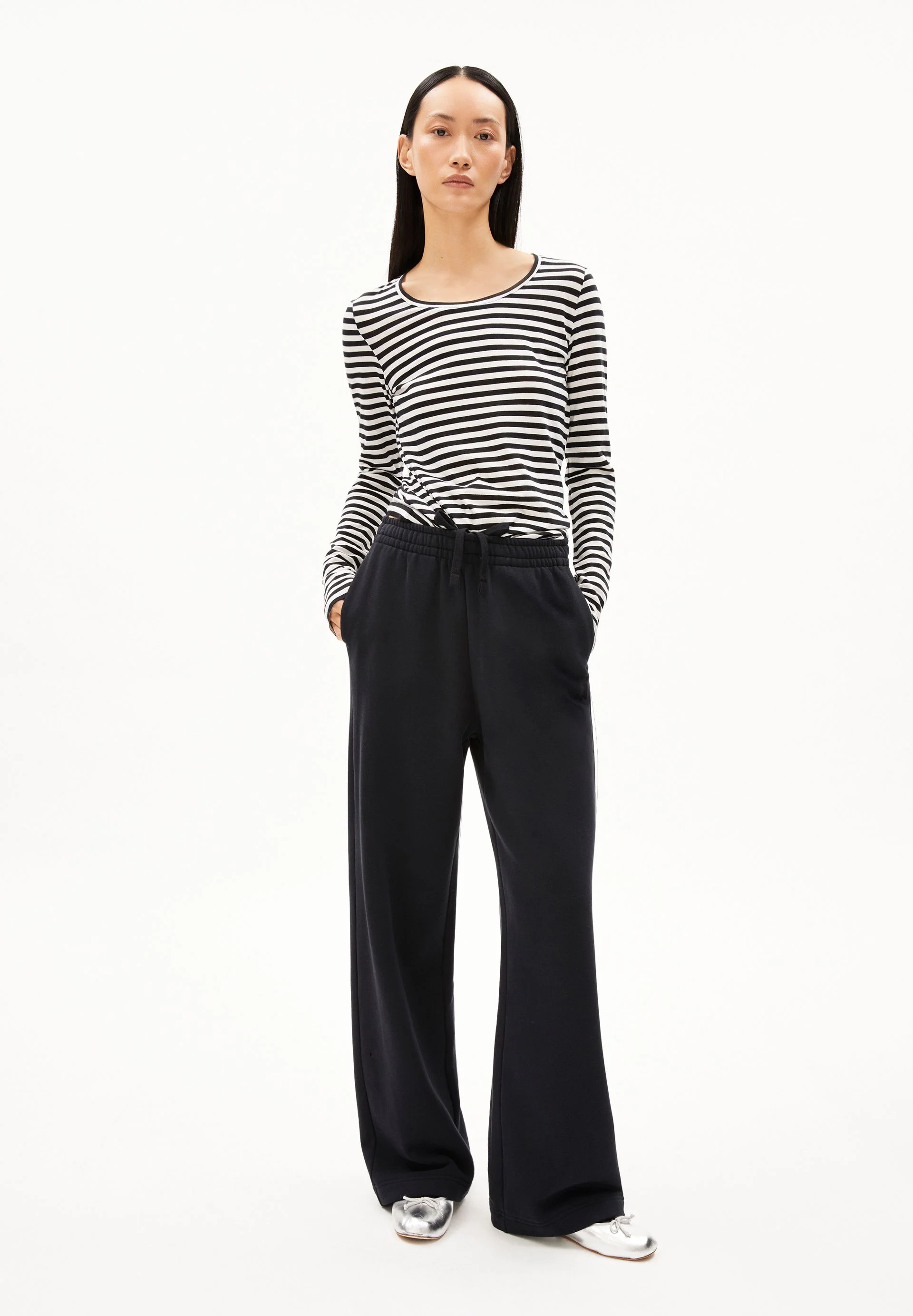 ENRICCAA STRIPES | white-black - Image 5