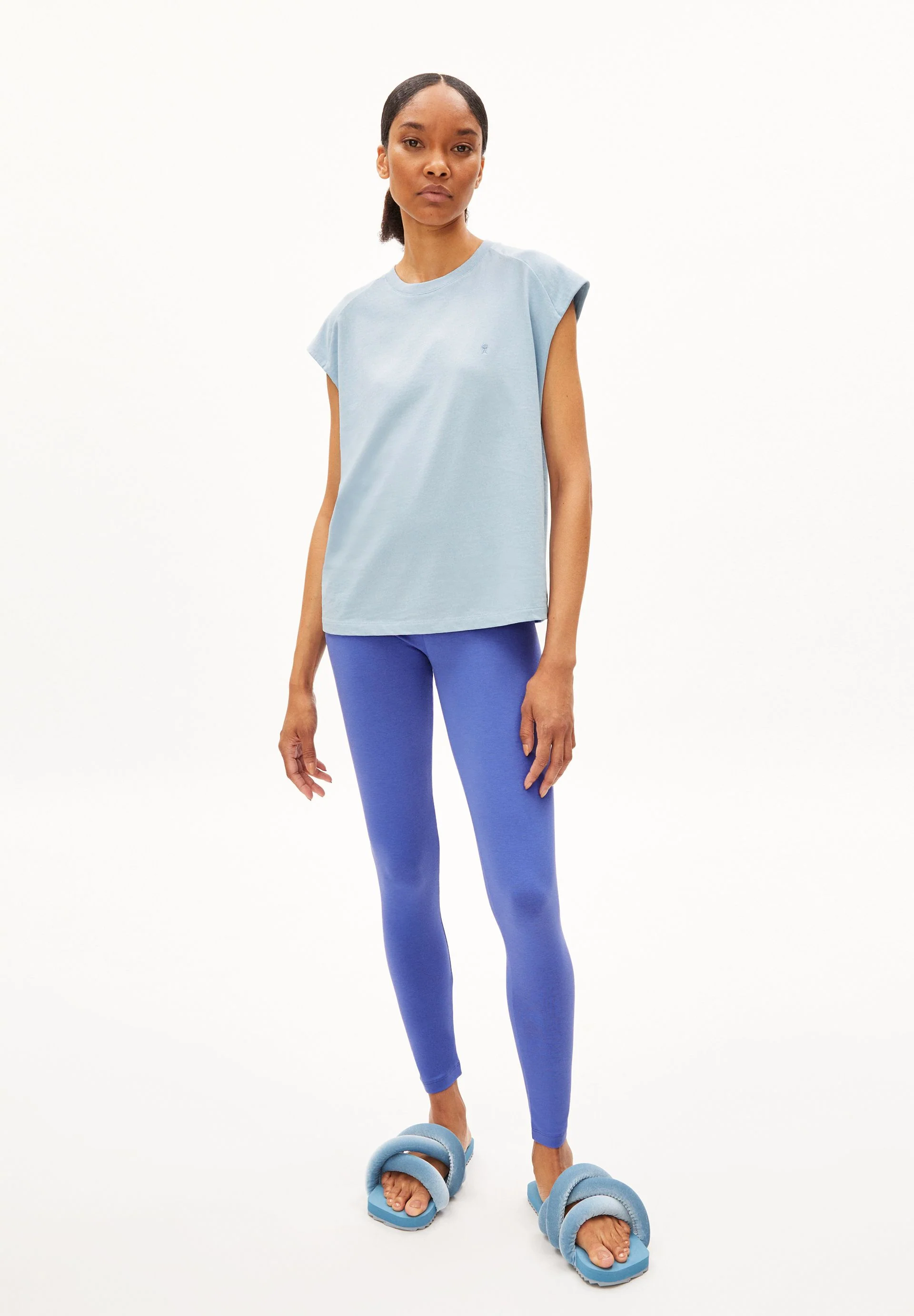 FARIBAA | vibrant violet - Image 5