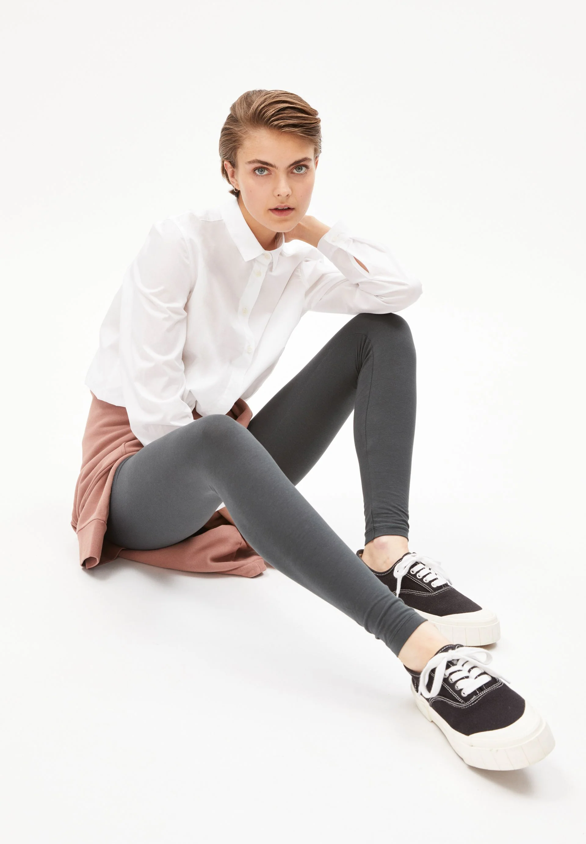 FARIBAA | vintage green - Image 4