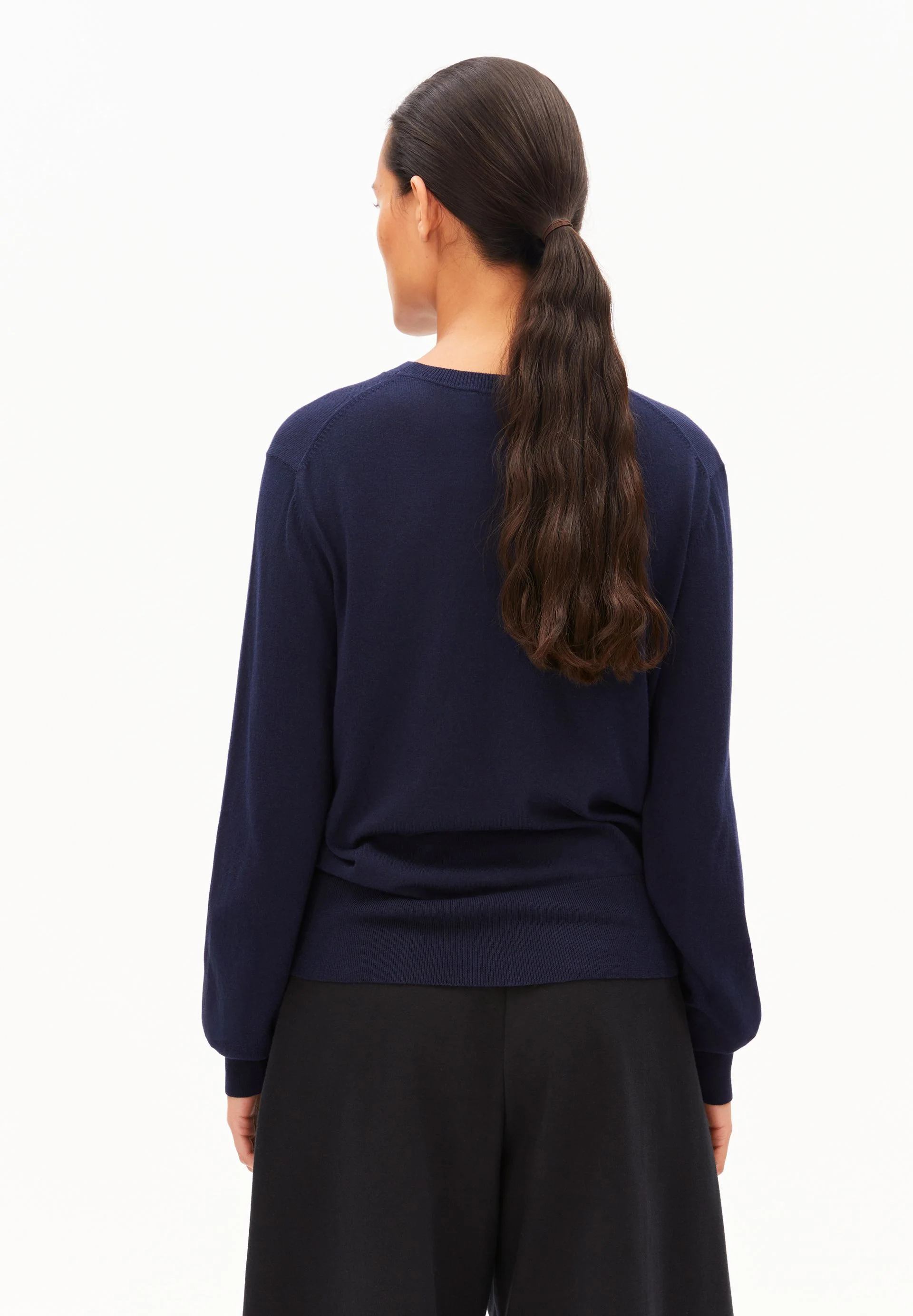 FEINSTRICKPULLOVER | tinted navy - Image 2
