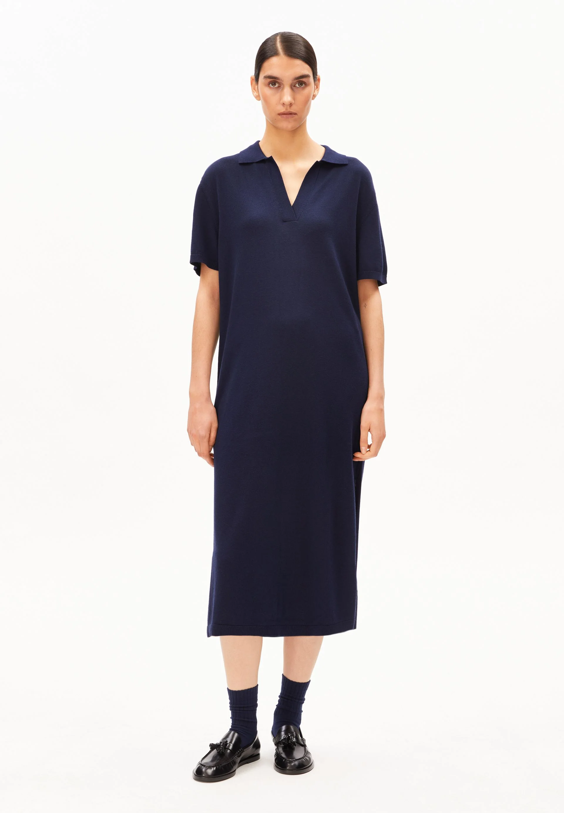 FEINSTRICK-POLOKLEID | tinted navy - Image 5