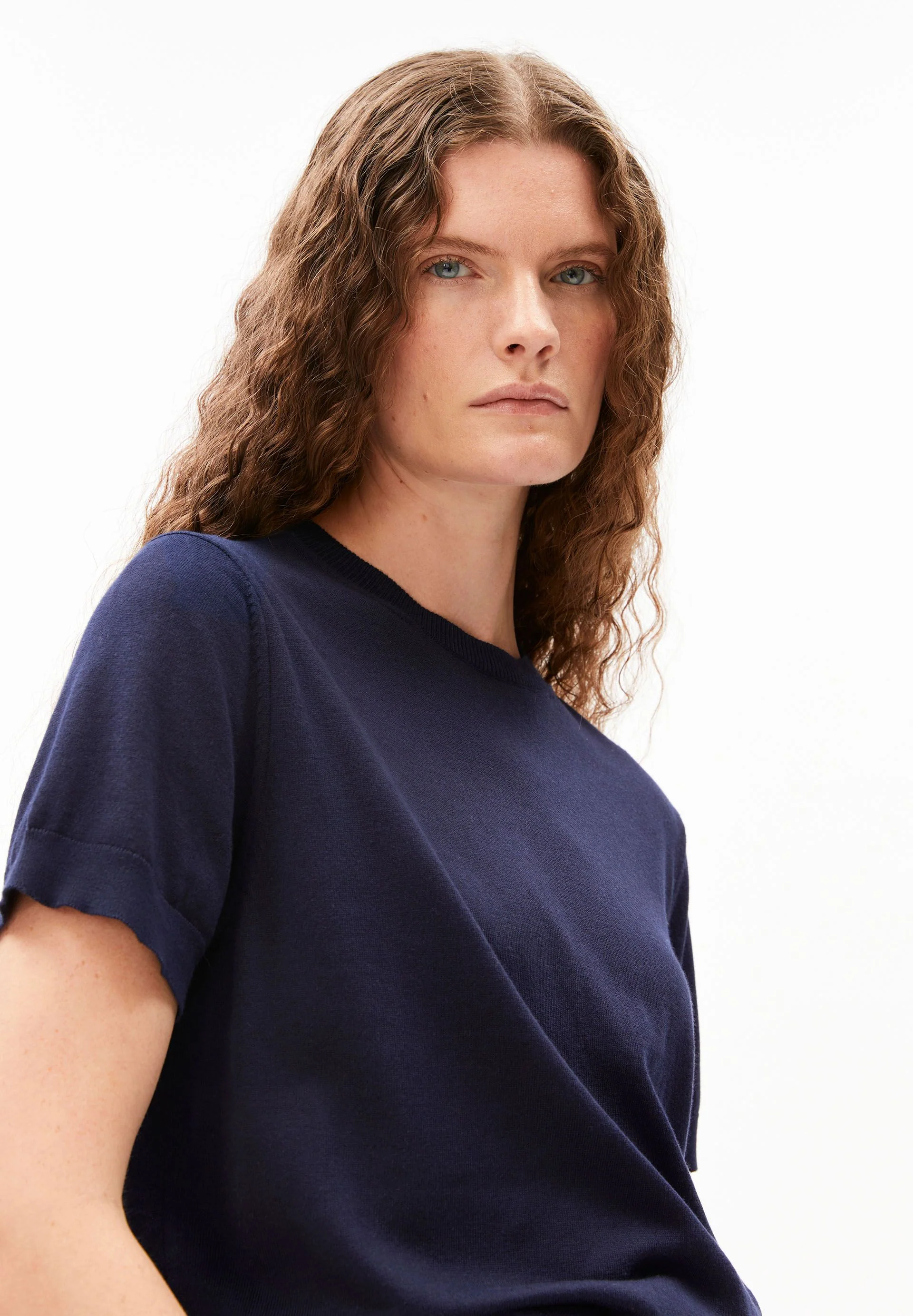 KURZÄRMLIGER FEINSTRICKPULLOVER | tinted navy - Image 3