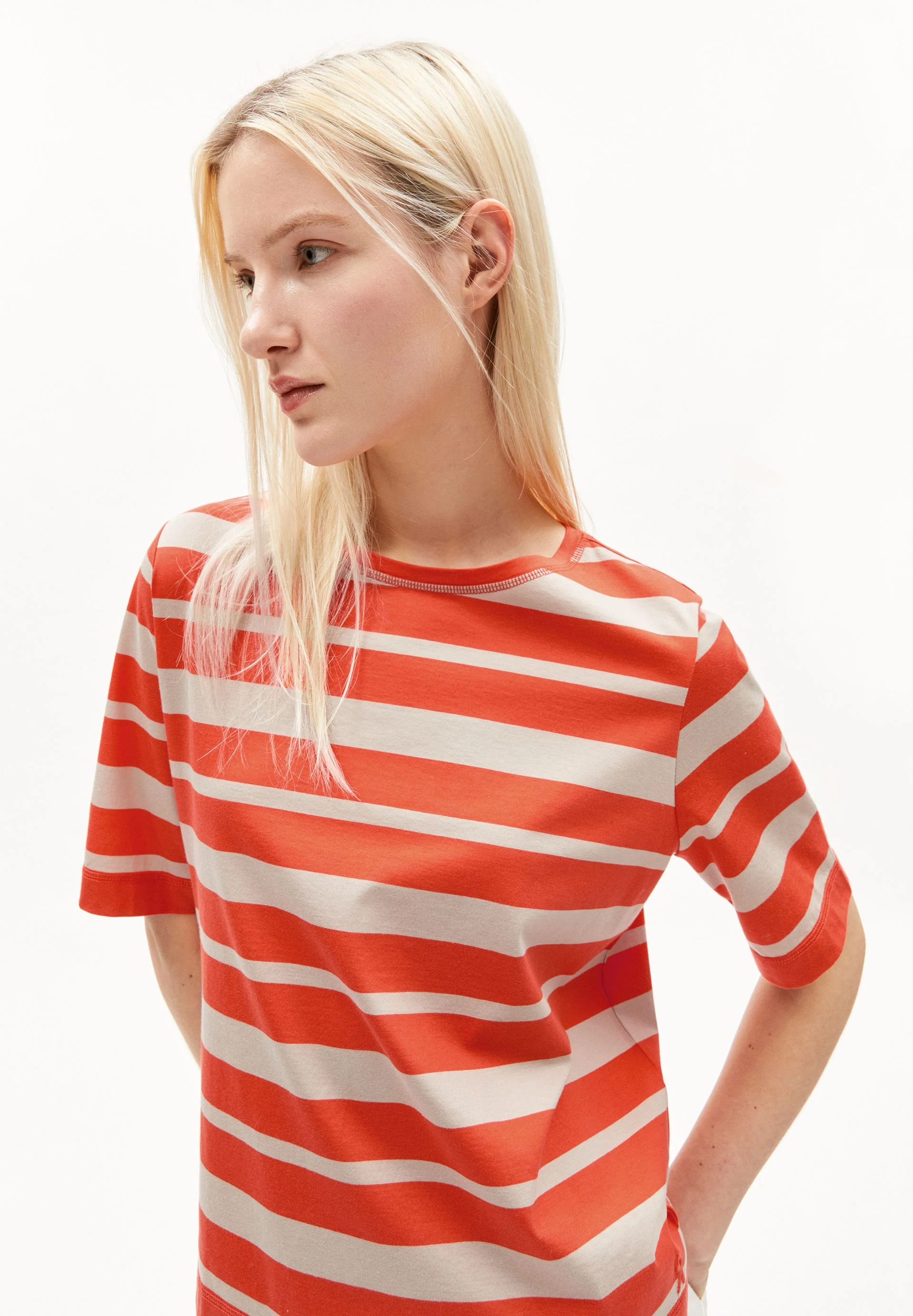 FINIAA BLOCK STRIPES | poppy red-sandstone - Image 3