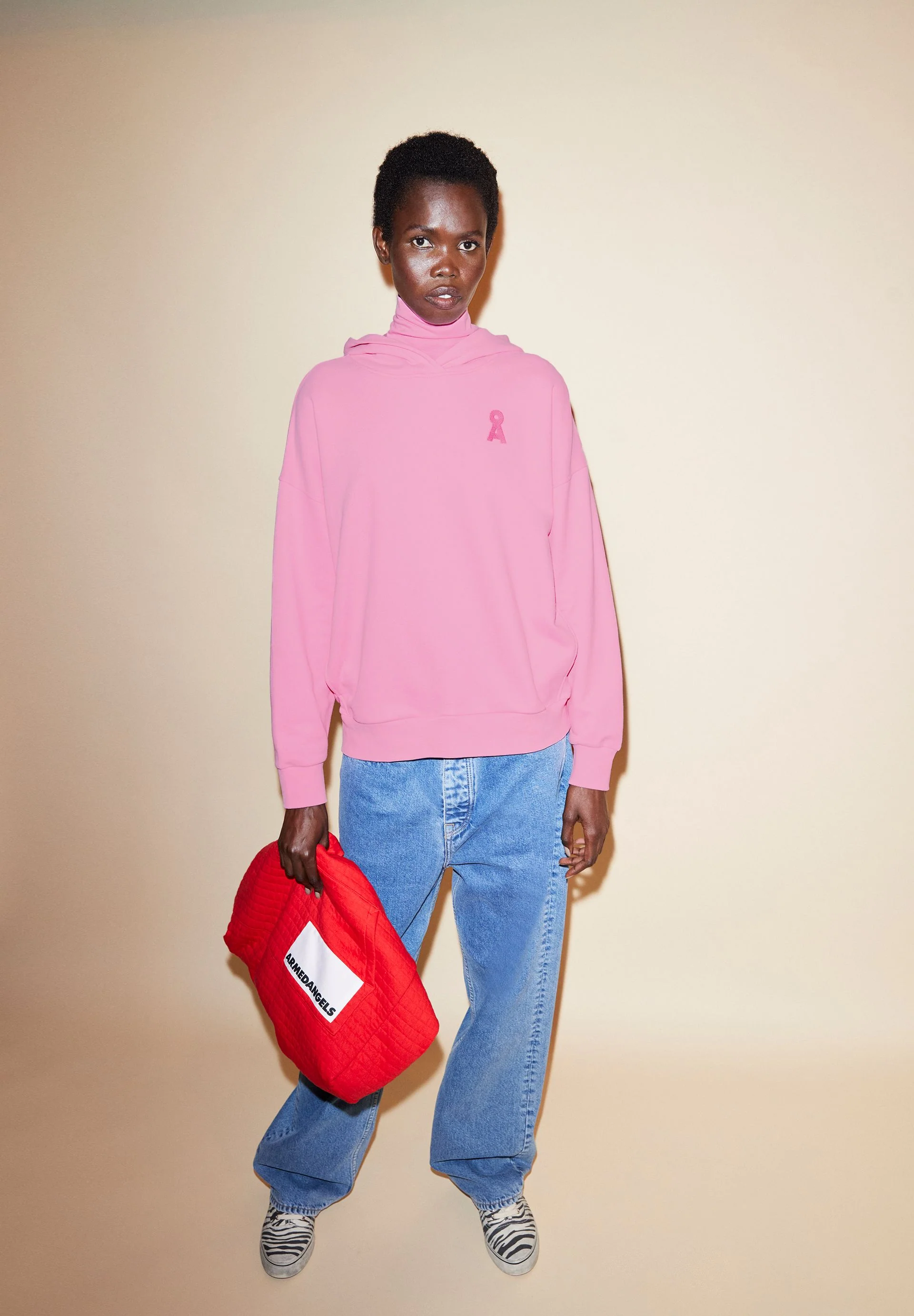 FRANCESCAA ELLAA | pink me up more - Image 4