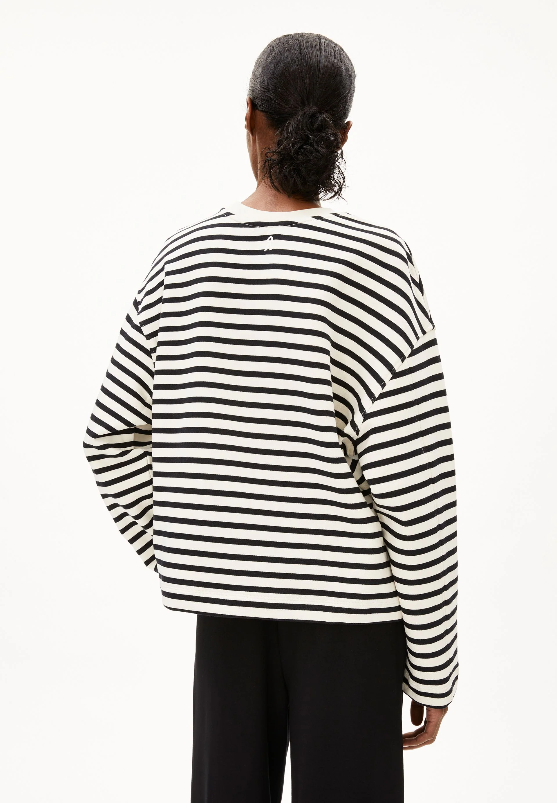 FRANKAA MAARLEN GESTREIFTES SWEATSHIRT | undyed-black - Image 2