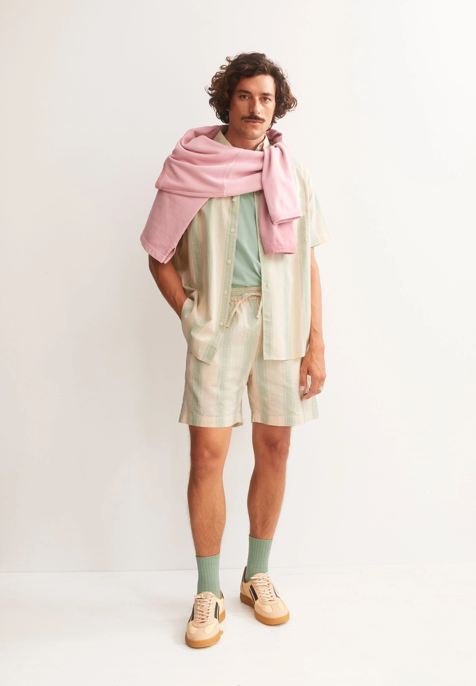 GESTREIFTE SHORTS | foam - Image 4