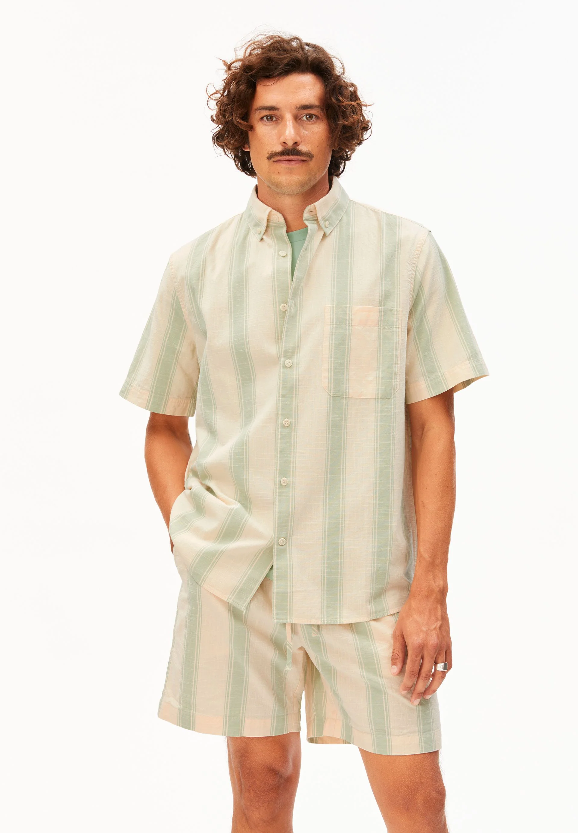 GESTREIFTES KURZÄRMLIGES SHIRT - Image 2