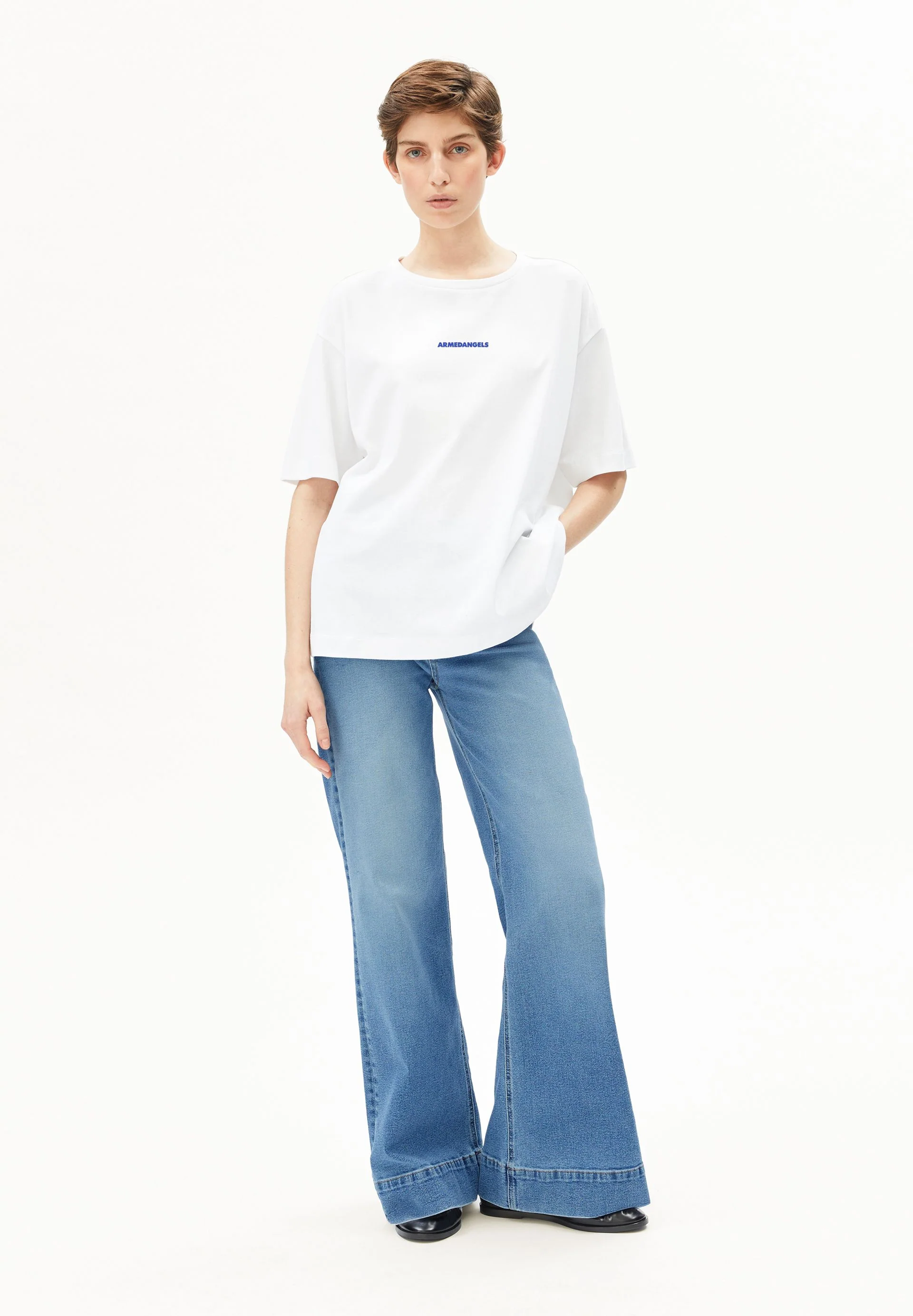 GIANNAA CHAANGE T-SHIRT | white - Image 5