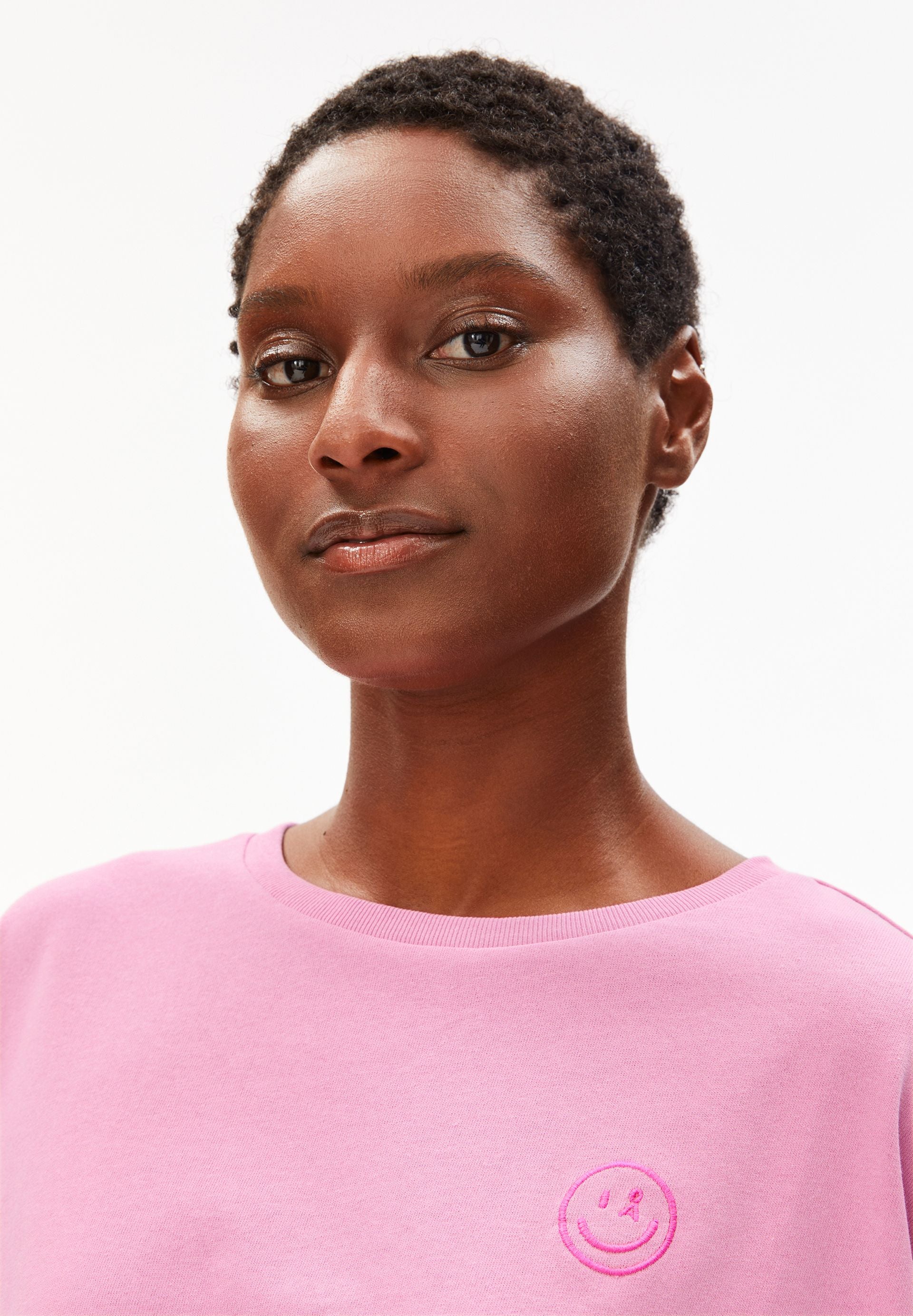 GIANNAA DIFFERENCE T-SHIRT | washed berry - Image 3
