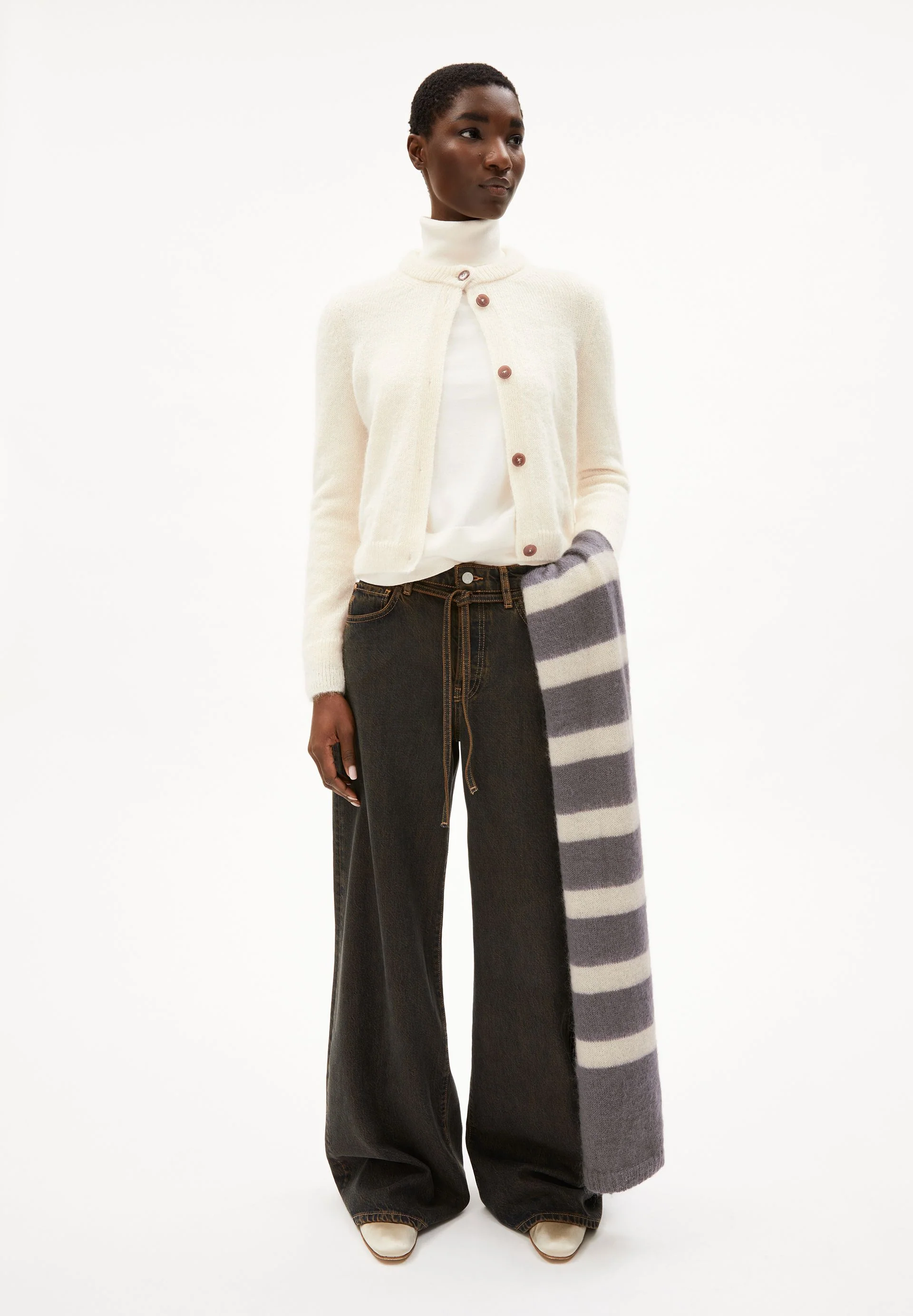 GILAAH MOHAIR | oatmilk - Image 5