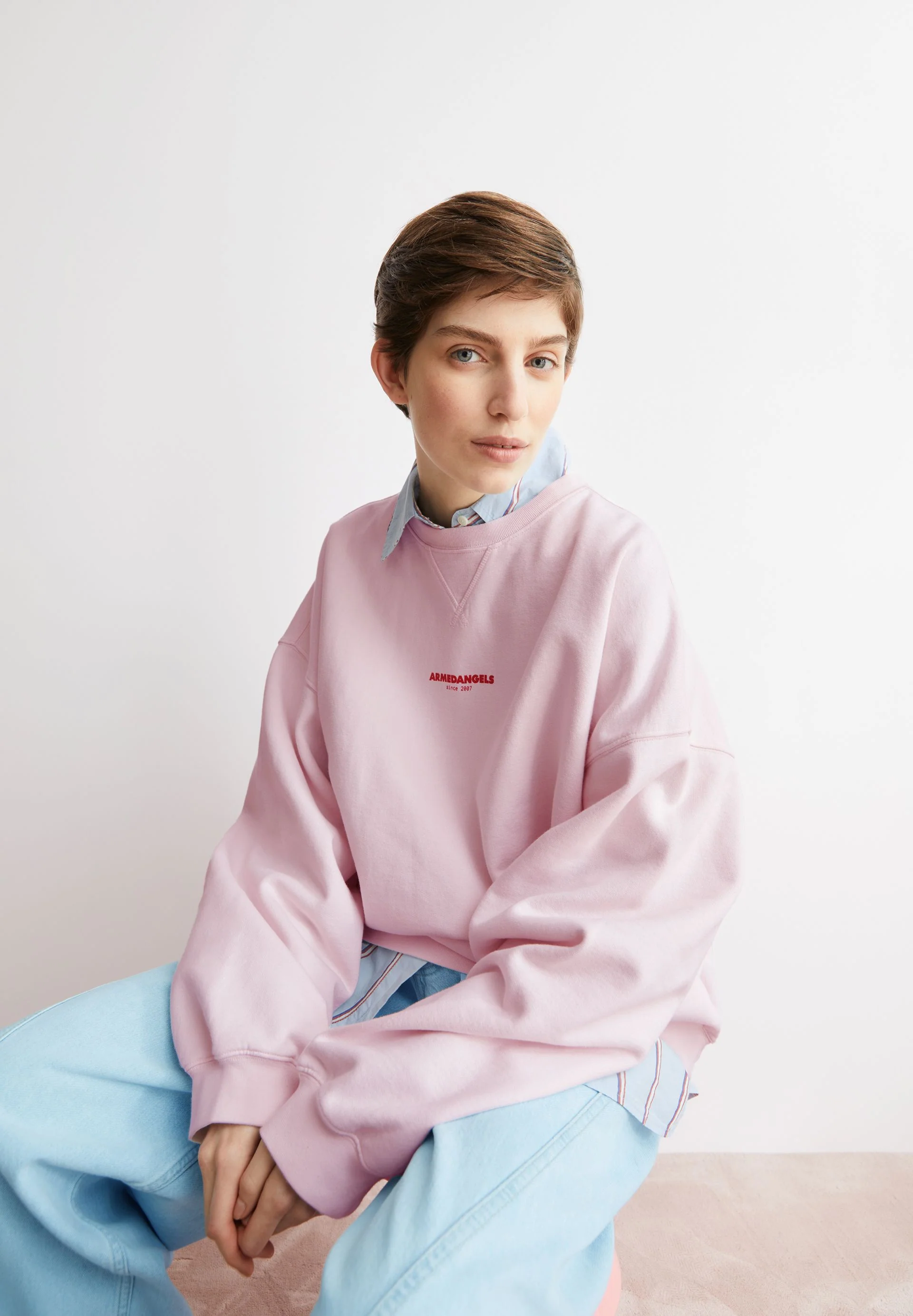 GMT DYE CREWNECK SWEATSHIRT | pink mist - Image 4