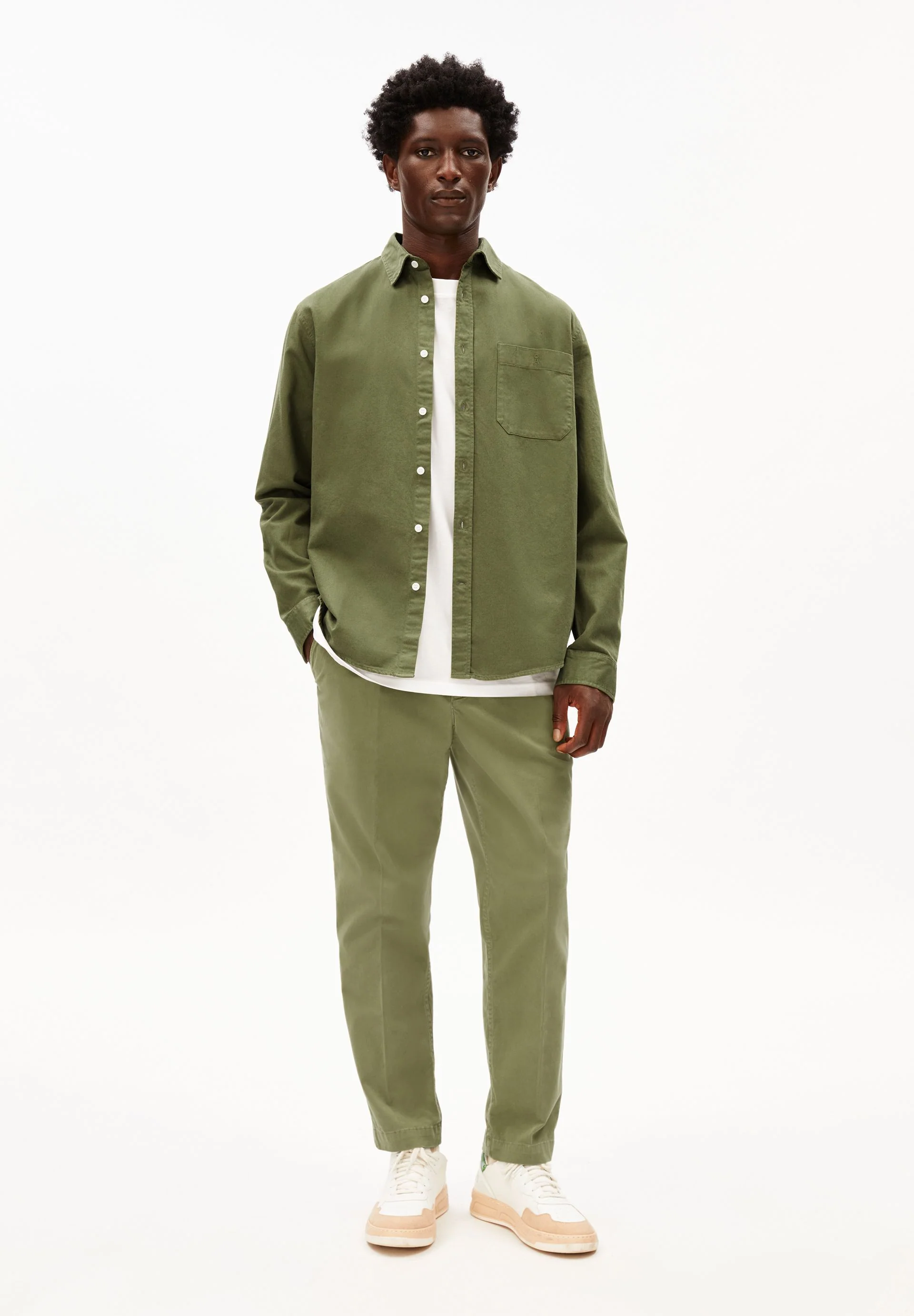 GMT DYE LEINENLANGARMHEMD | fatigue green - Image 5