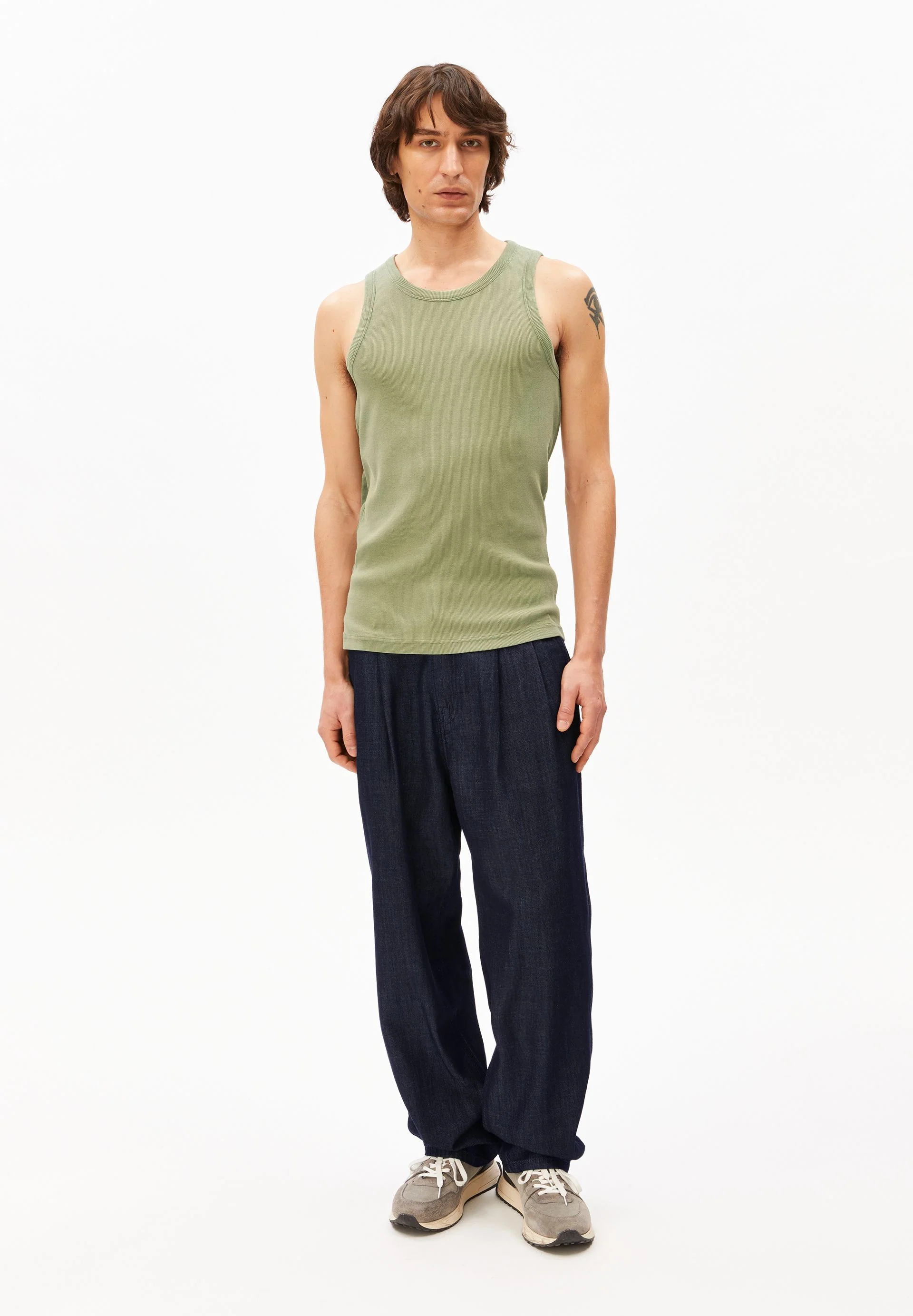 GMT DYE TANKTOP | fatigue green washed - Image 5