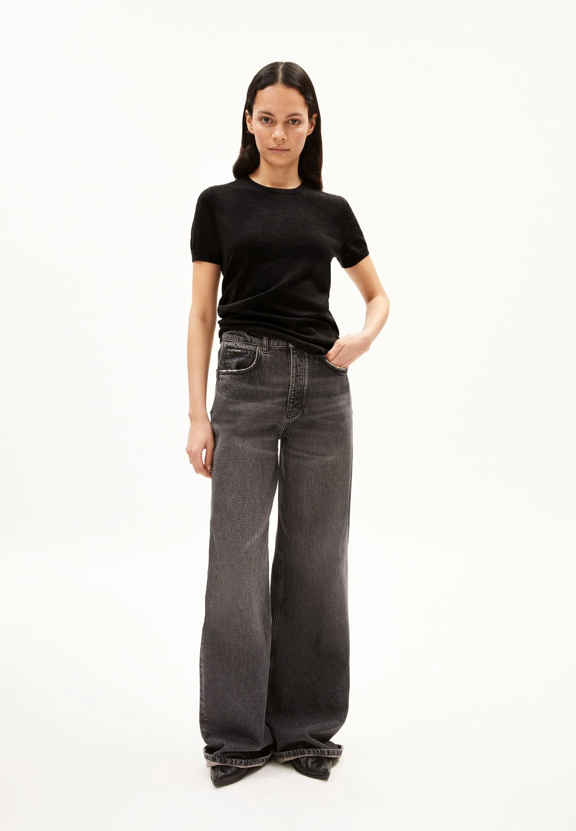 GUILIAA MERINO STRICK T-SHIRT | black - Image 5
