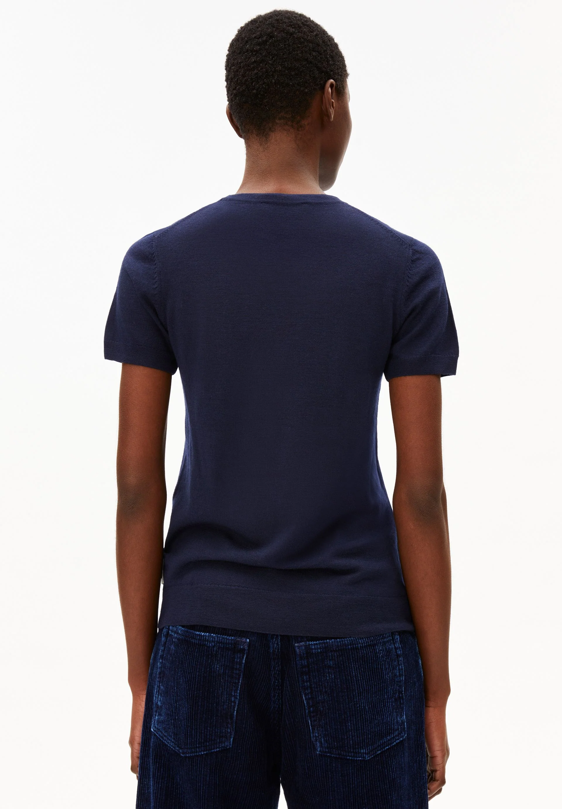 GUILIAA MERINO STRICK T-SHIRT | tinted navy - Image 2
