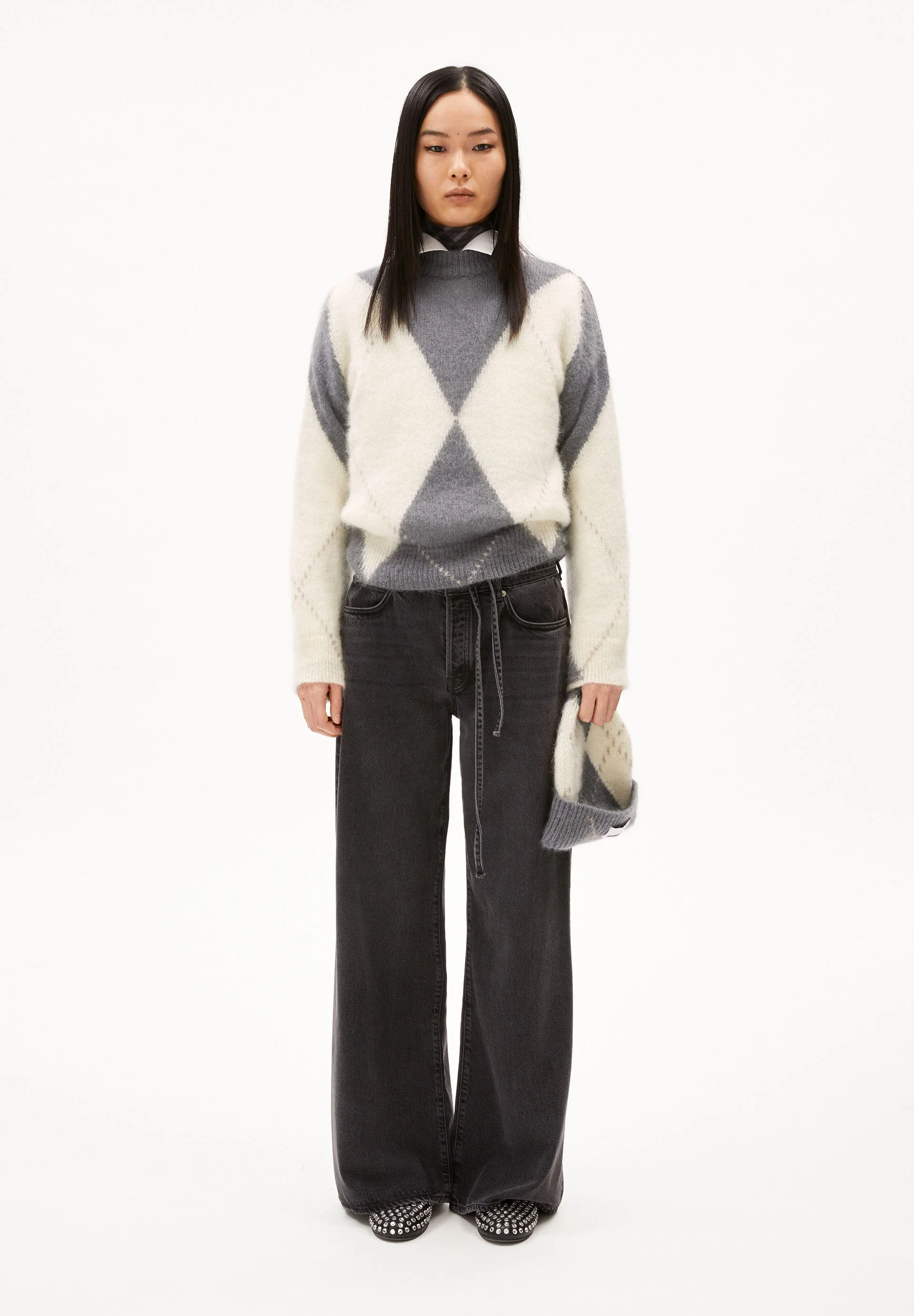 GWYNEIRAA ARGYLE | iron cast-oatmilk - Image 5