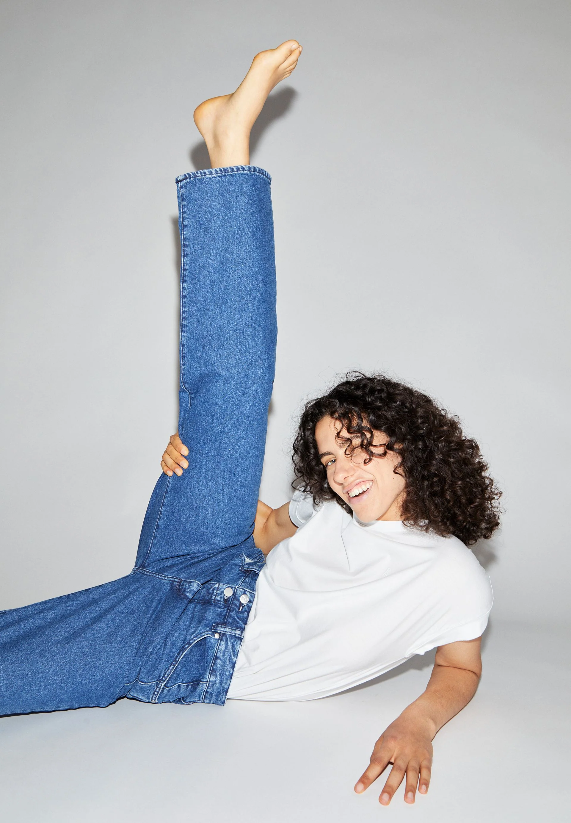 HAAYI LOW WAIST BAGGY JEANS | hyper blue - Image 4
