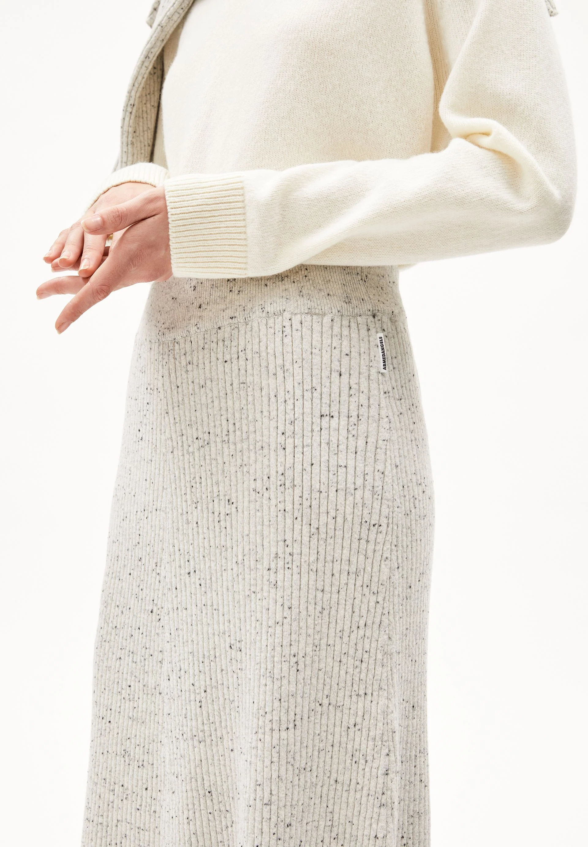 HANAA TWEED ROCK | oatmilk-black - Image 3