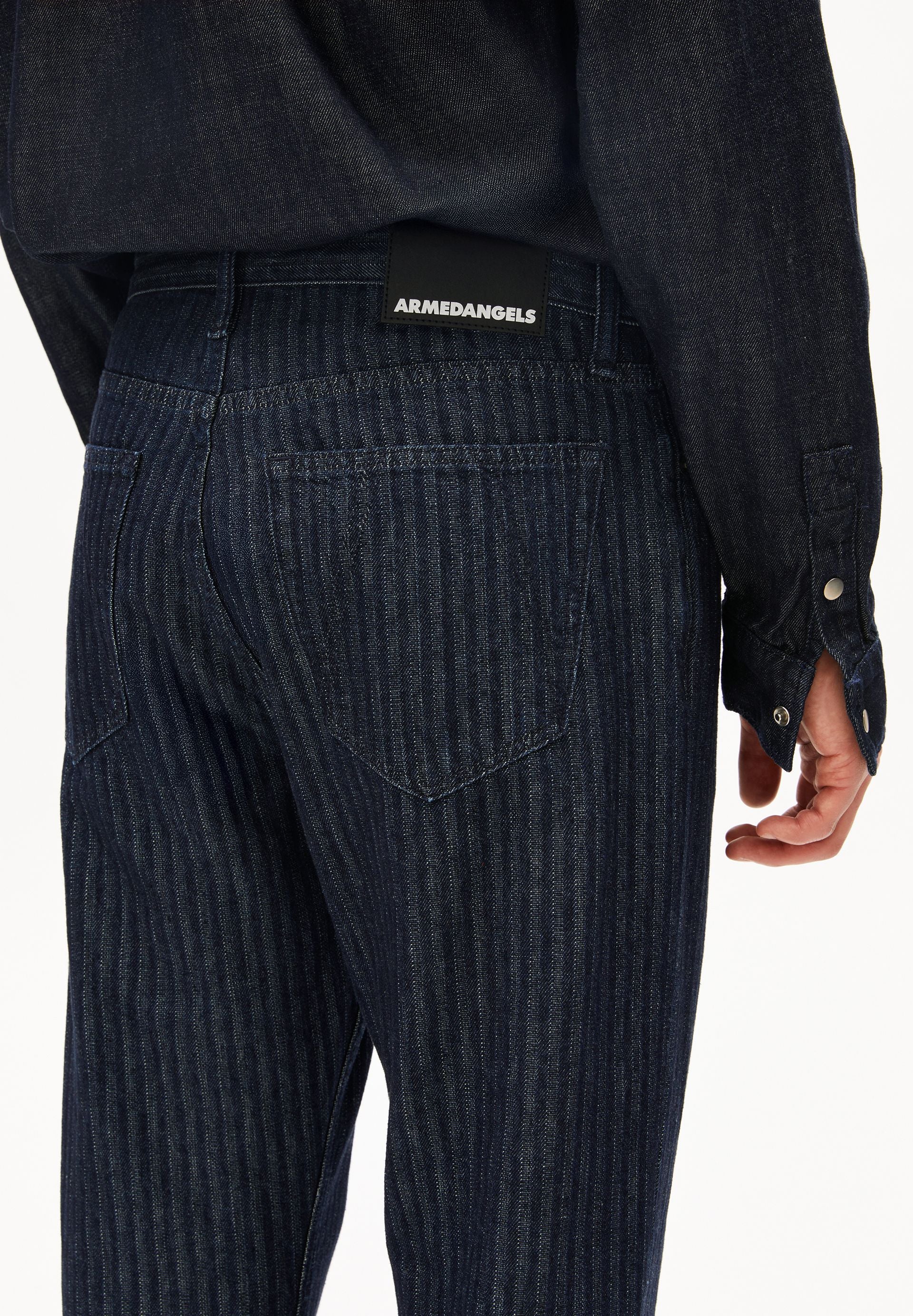 HERRINGBONE TAPERED JEANS | rinse - Image 3
